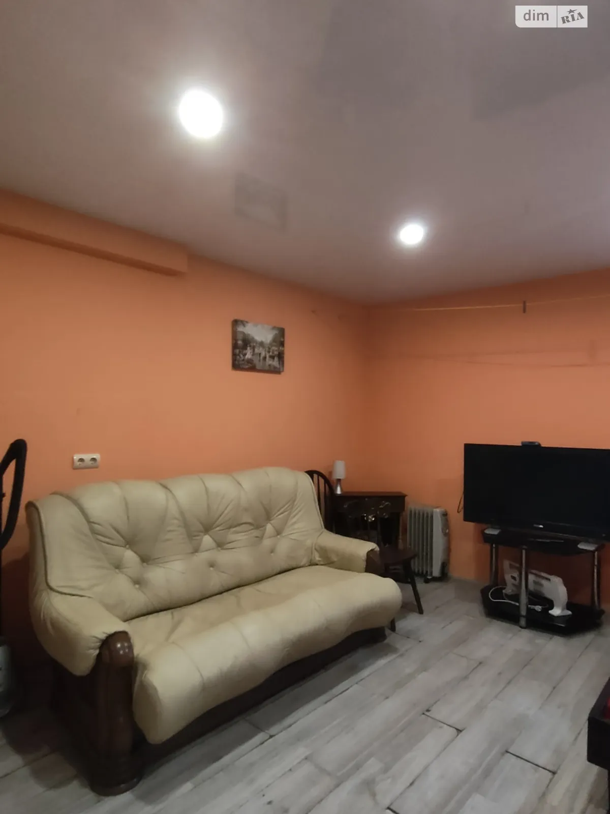 Продается 1-комнатная квартира 28 кв. м в Ирпене, ул. Белокур(Курская), 2А - фото 1