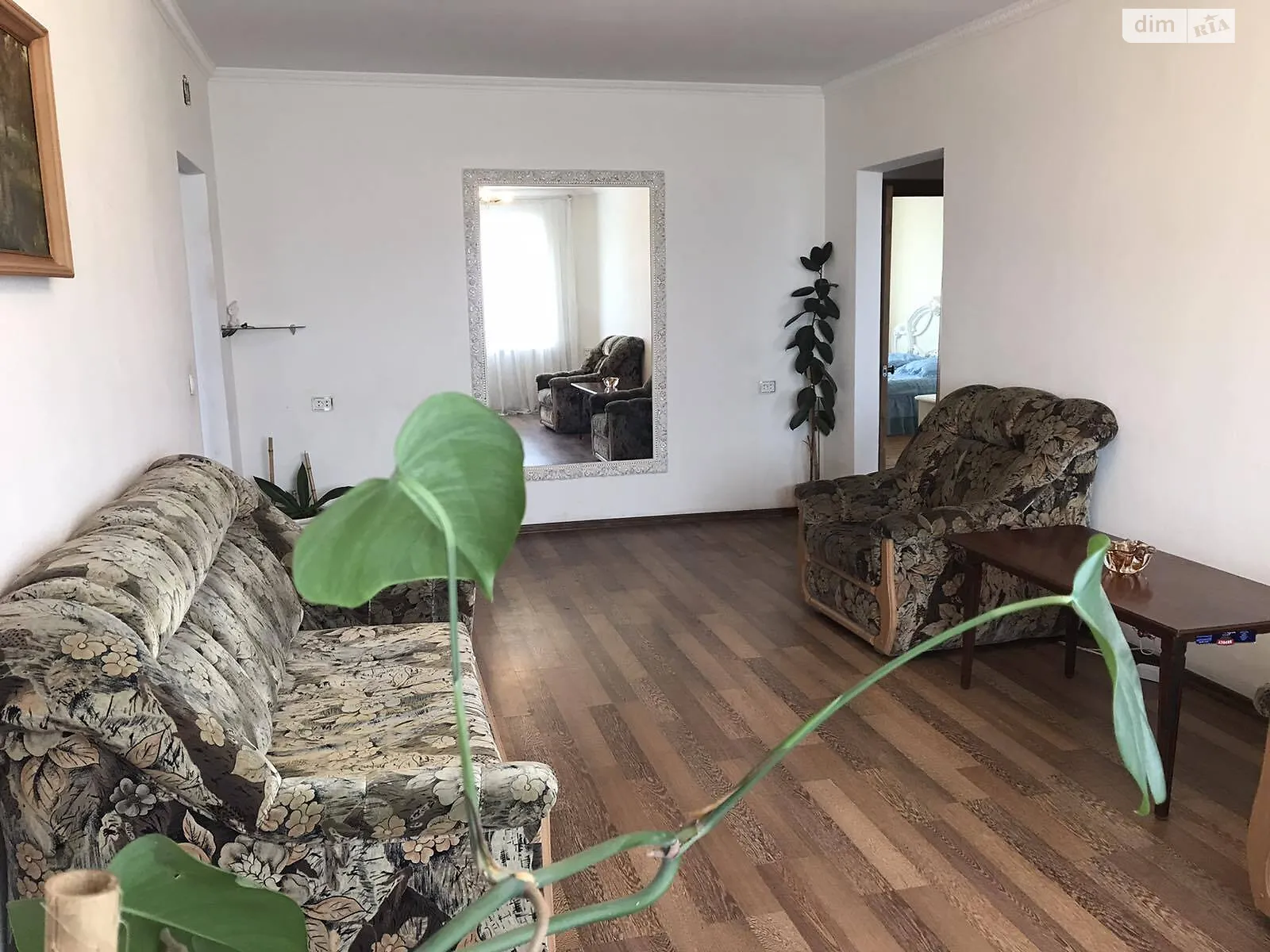 Продается 3-комнатная квартира 65 кв. м в Хмельницком, ул. Прибугская, 6 - фото 1