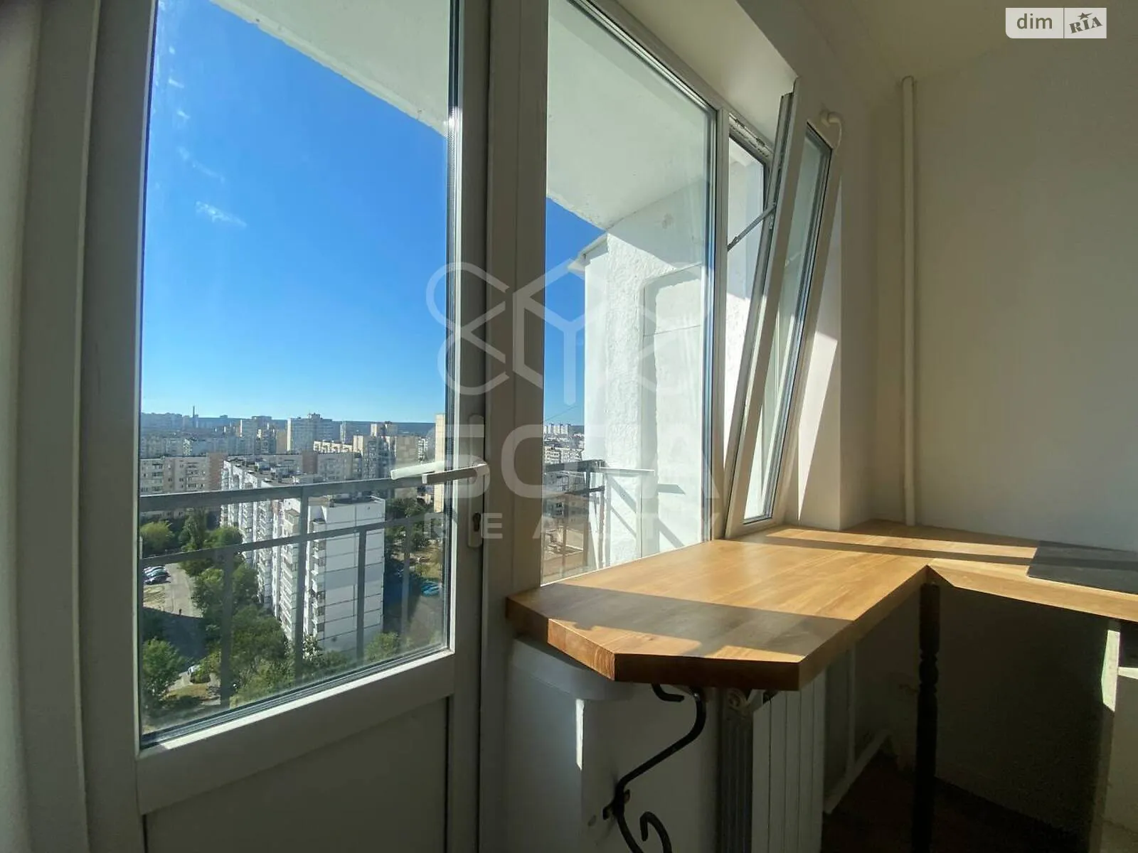 Продается 3-комнатная квартира 68.6 кв. м в Киеве, просп. Владимира Ивасюка, 53 - фото 1