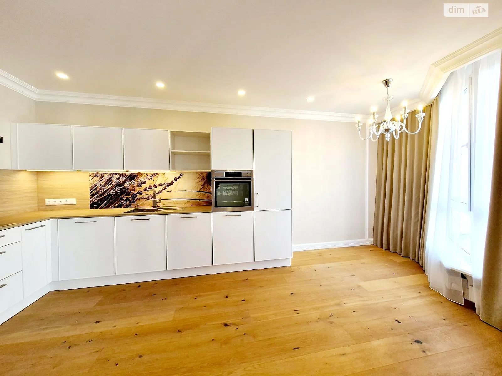 Продается 3-комнатная квартира 104 кв. м в Киеве, ул. Чавдар Елизаветы, 1 - фото 1