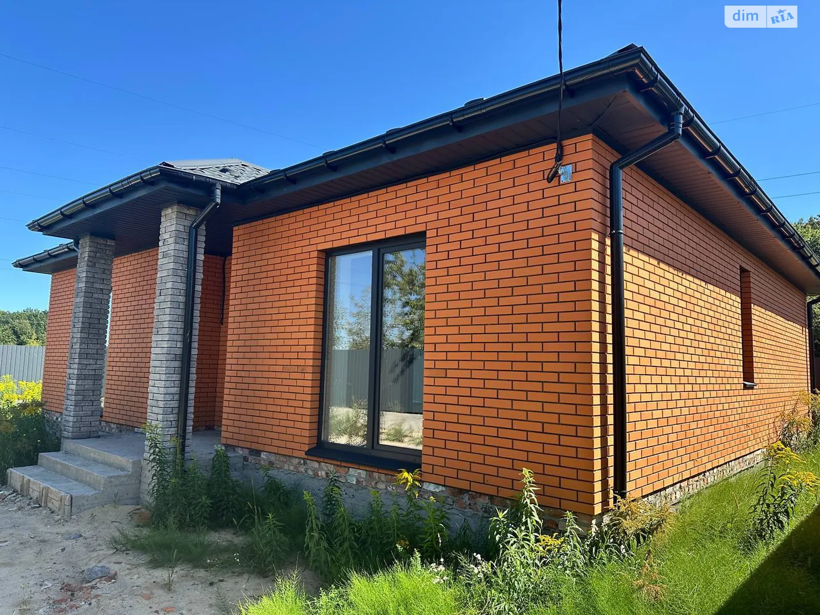 Продається одноповерховий будинок 92 кв. м з гаражем, цена: 77000 $ - фото 1