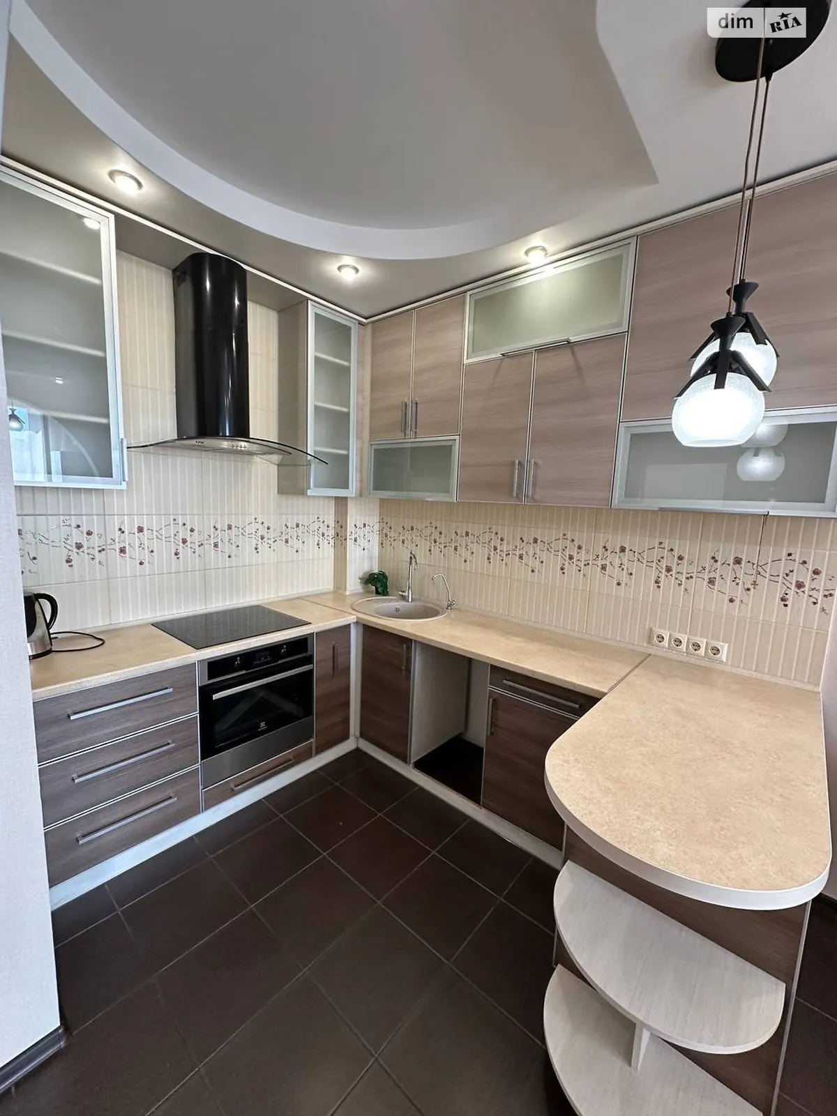 Продается 1-комнатная квартира 48.1 кв. м в Одессе, ул. Ярослава Баиса(Владимира Высоцкого), 13 - фото 1