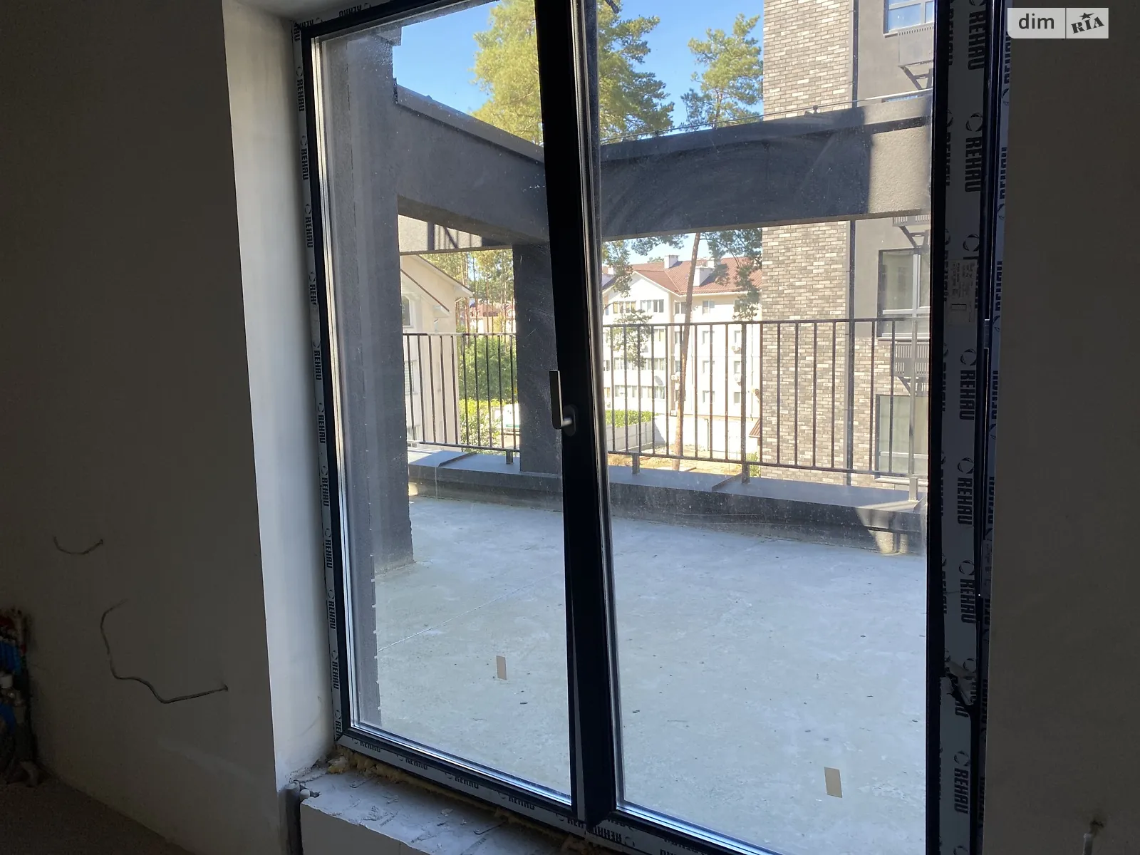 Продається 2-кімнатна квартира 101.2 кв. м у Ірпені, вул. Українська, 1В - фото 1