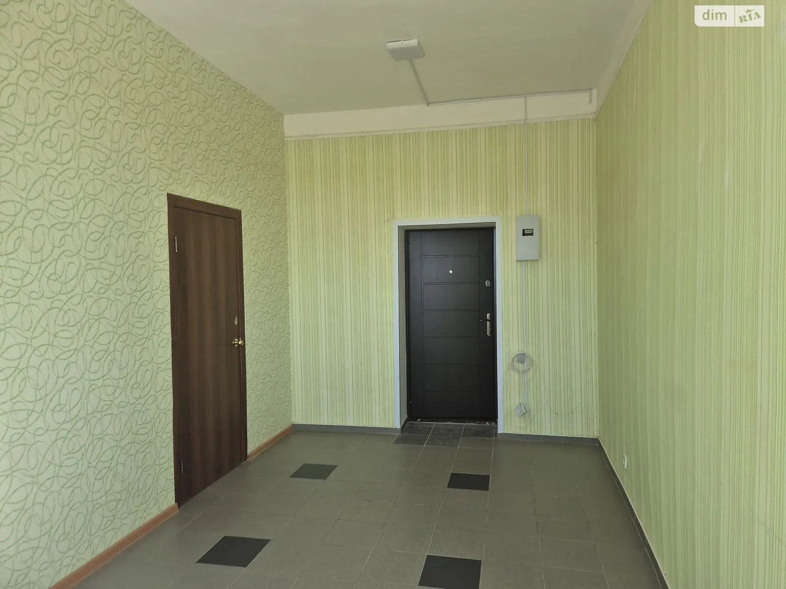Сдается в аренду офис 16 кв. м в бизнес-центре, цена: 4000 грн - фото 1