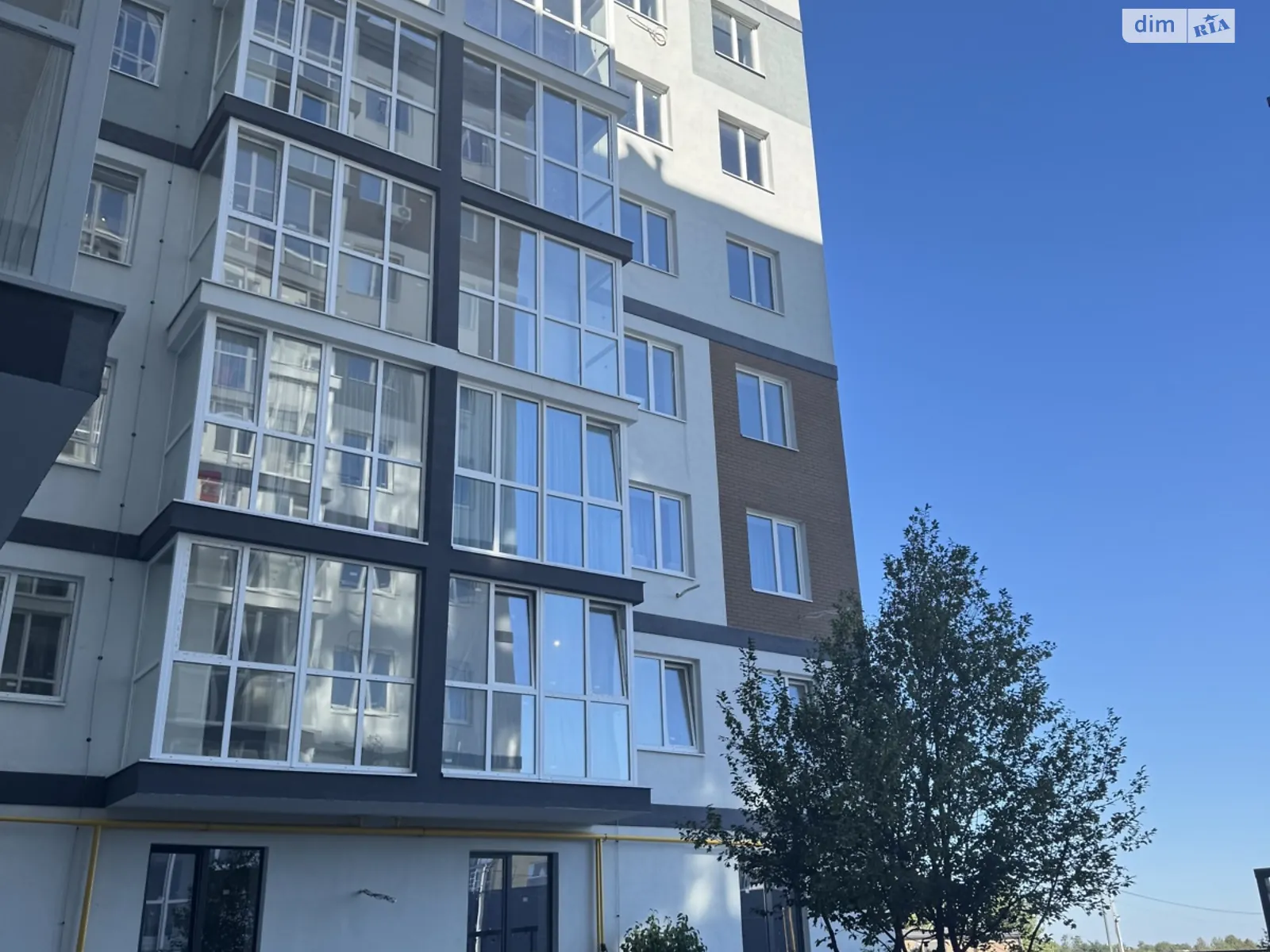 Продается 1-комнатная квартира 41 кв. м в Буче, ул. Бориса Гмыри, 7 - фото 1