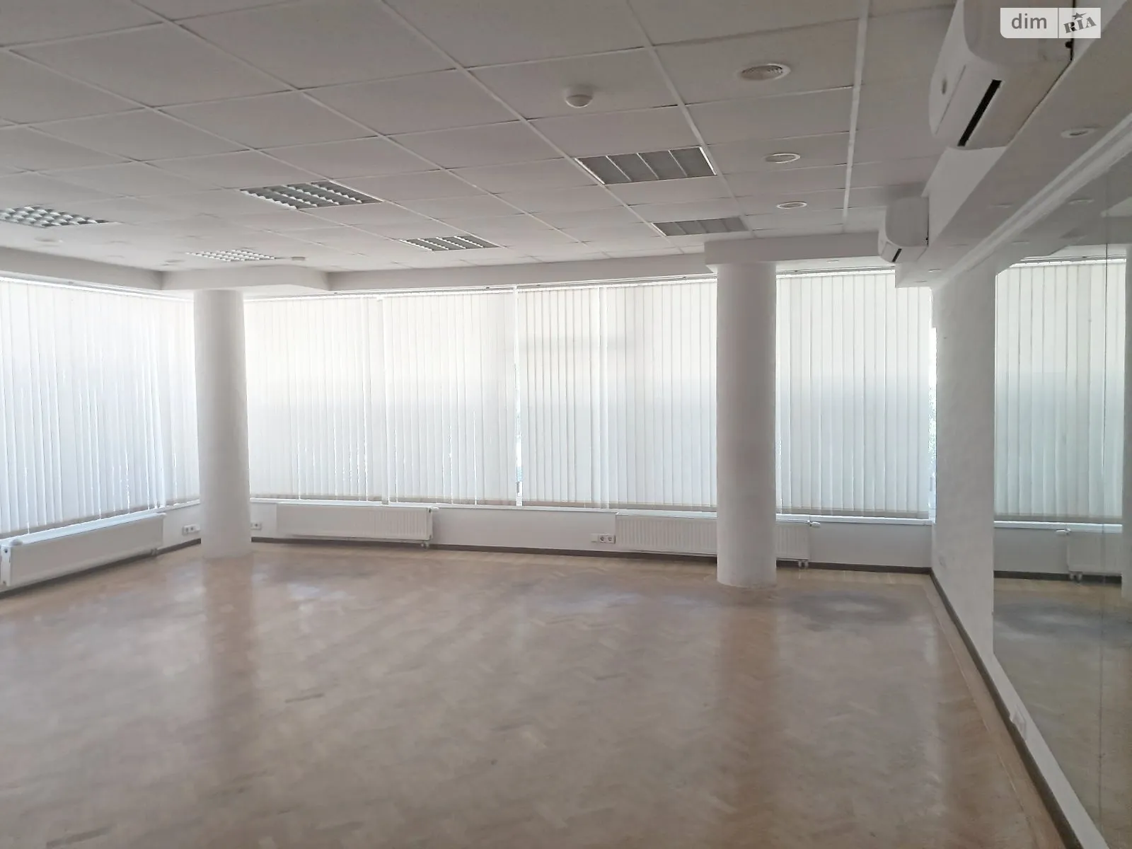 Сдается в аренду помещения свободного назначения 61.6 кв. м в 9-этажном здании, цена: 32010 грн - фото 1
