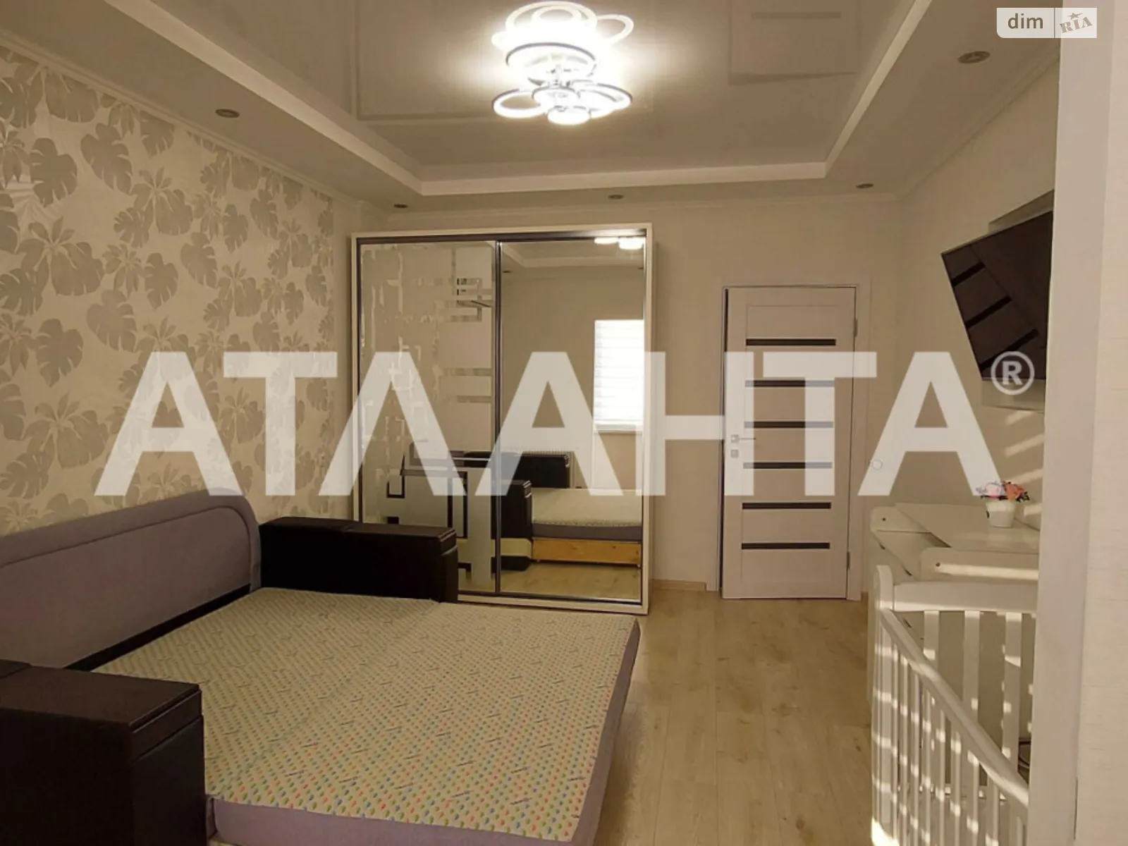 Продається 2-кімнатна квартира 47 кв. м у Одесі, мас. Радужний - фото 1