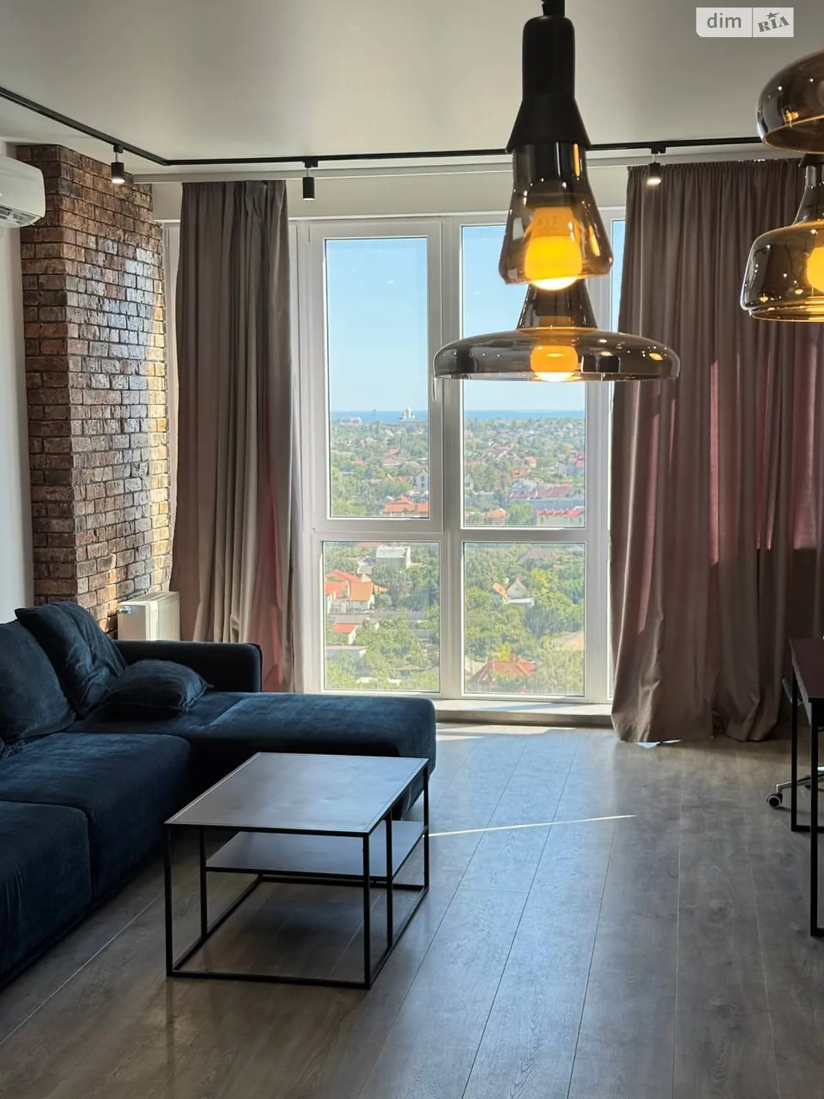 Продается 2-комнатная квартира 69 кв. м в Одессе, ул. Костанди, 104Б - фото 1