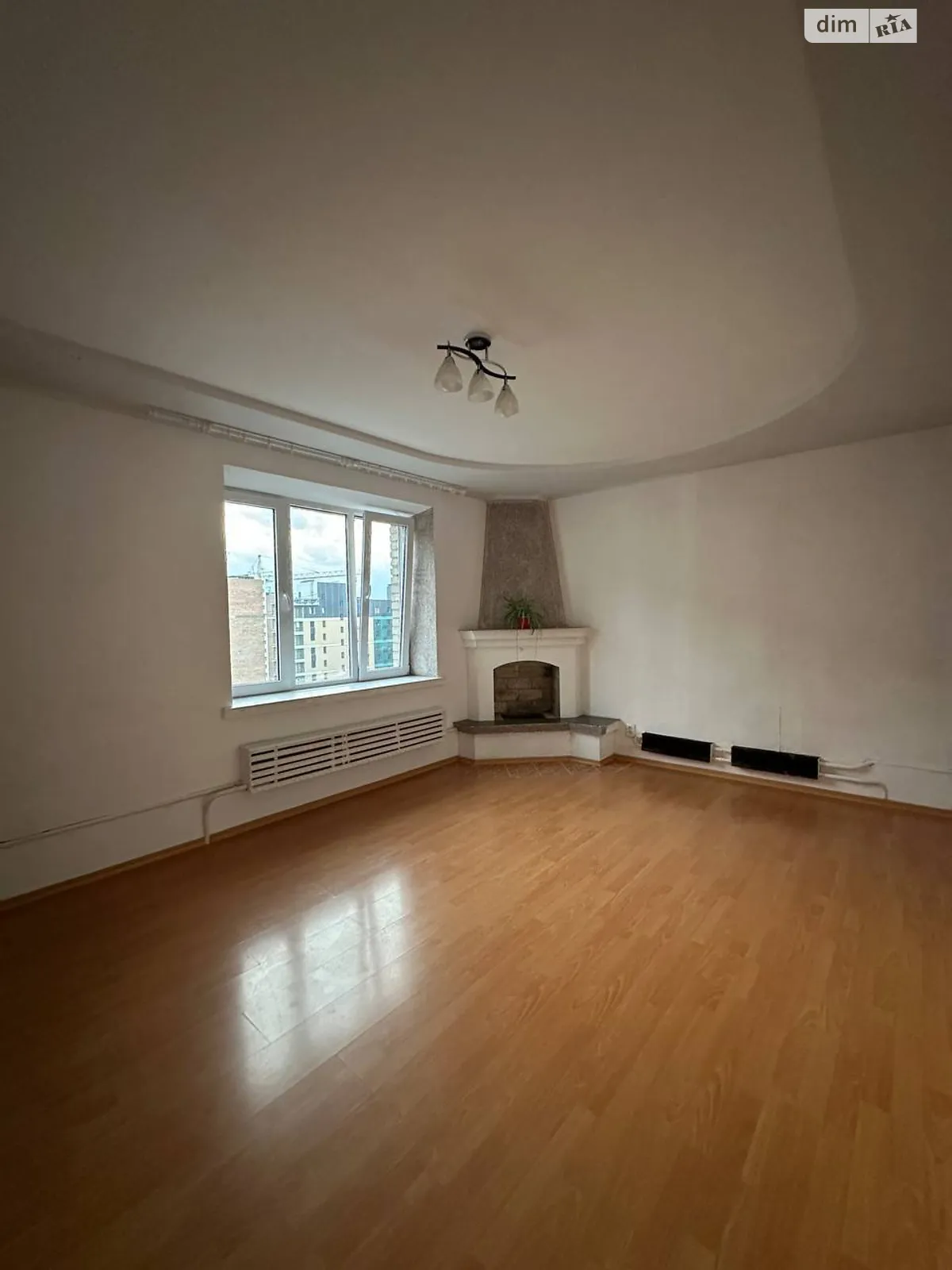 2-комнатная квартира 52 кв. м в Луцке, ул. Ровенская, 125 - фото 1