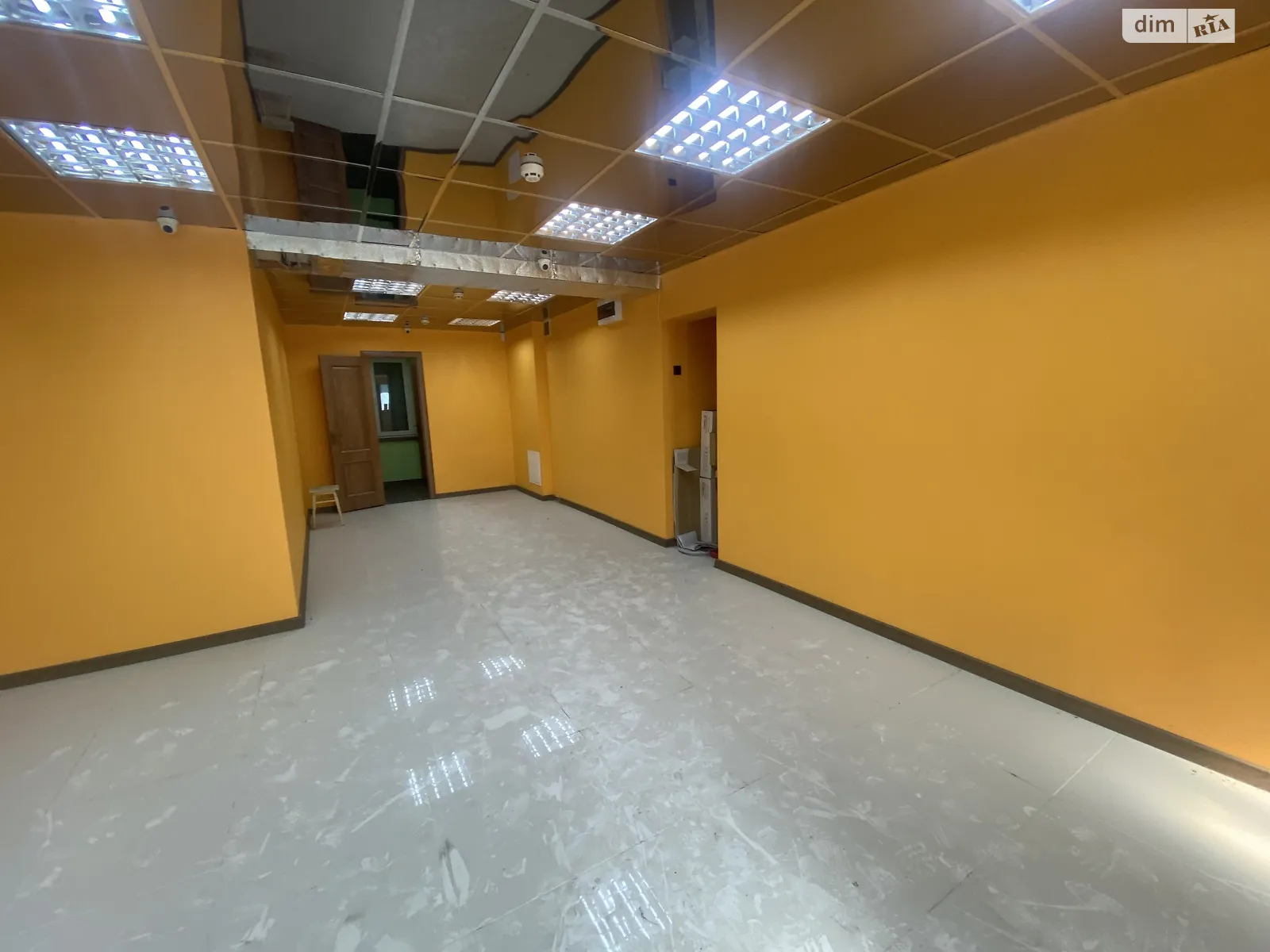 ул. Минайская Пьяный базар Ужгород, цена: 69500 $ - фото 1