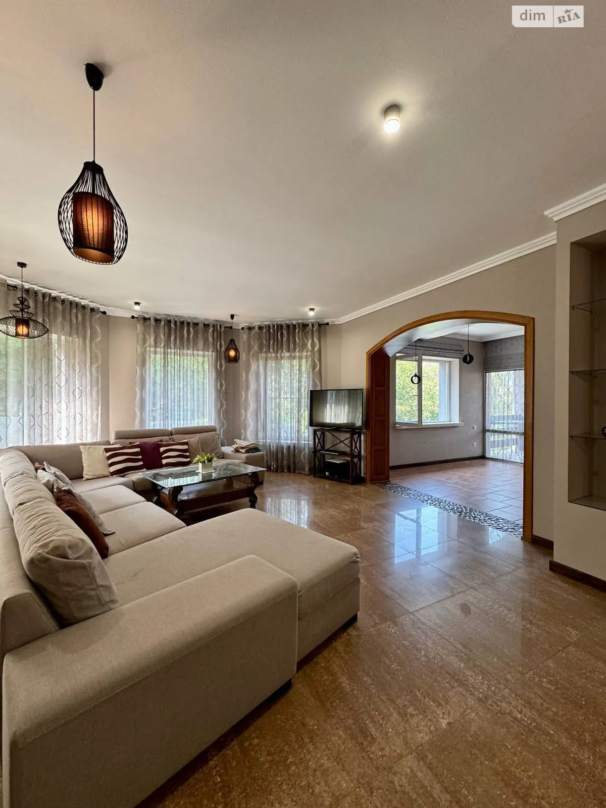 Сдается в аренду дом на 2 этажа 284 кв. м с подвалом, цена: 1800 $ - фото 1