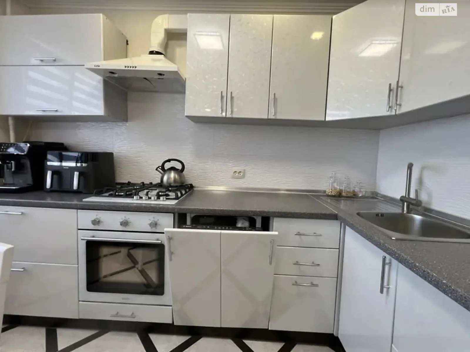 Продается 3-комнатная квартира 65.2 кв. м в Виннице, цена: 85000 $ - фото 1