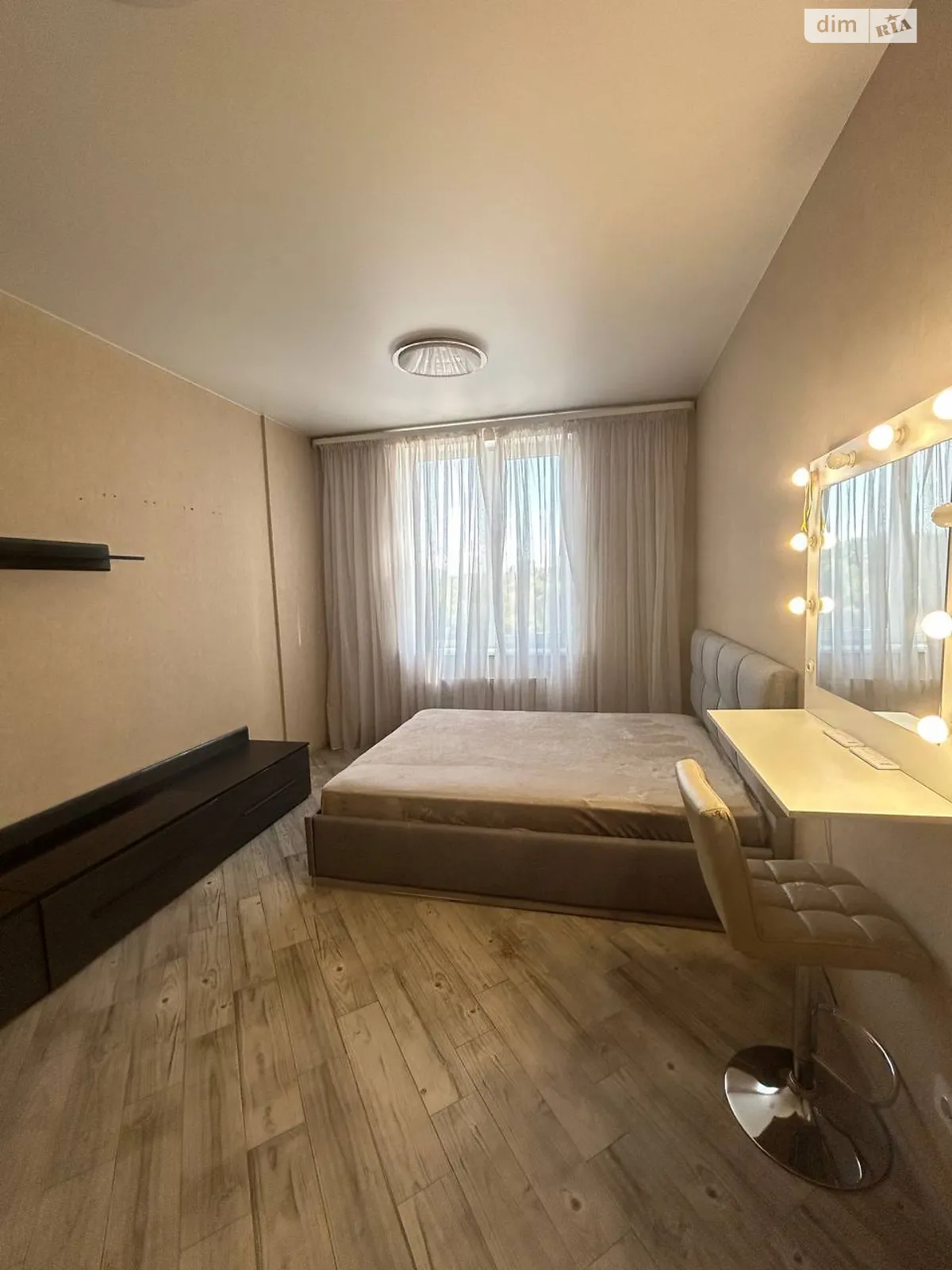 Здається в оренду 1-кімнатна квартира 39 кв. м у Києві, вул. Академіка Писаржевського, 8А - фото 1