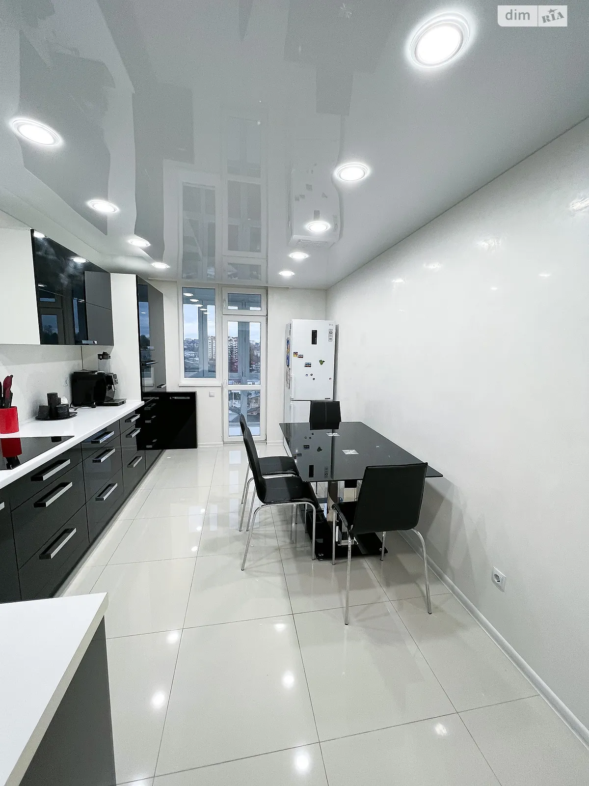 6-комнатная квартира 190 кв. м в Тернополе, цена: 100000 € - фото 1