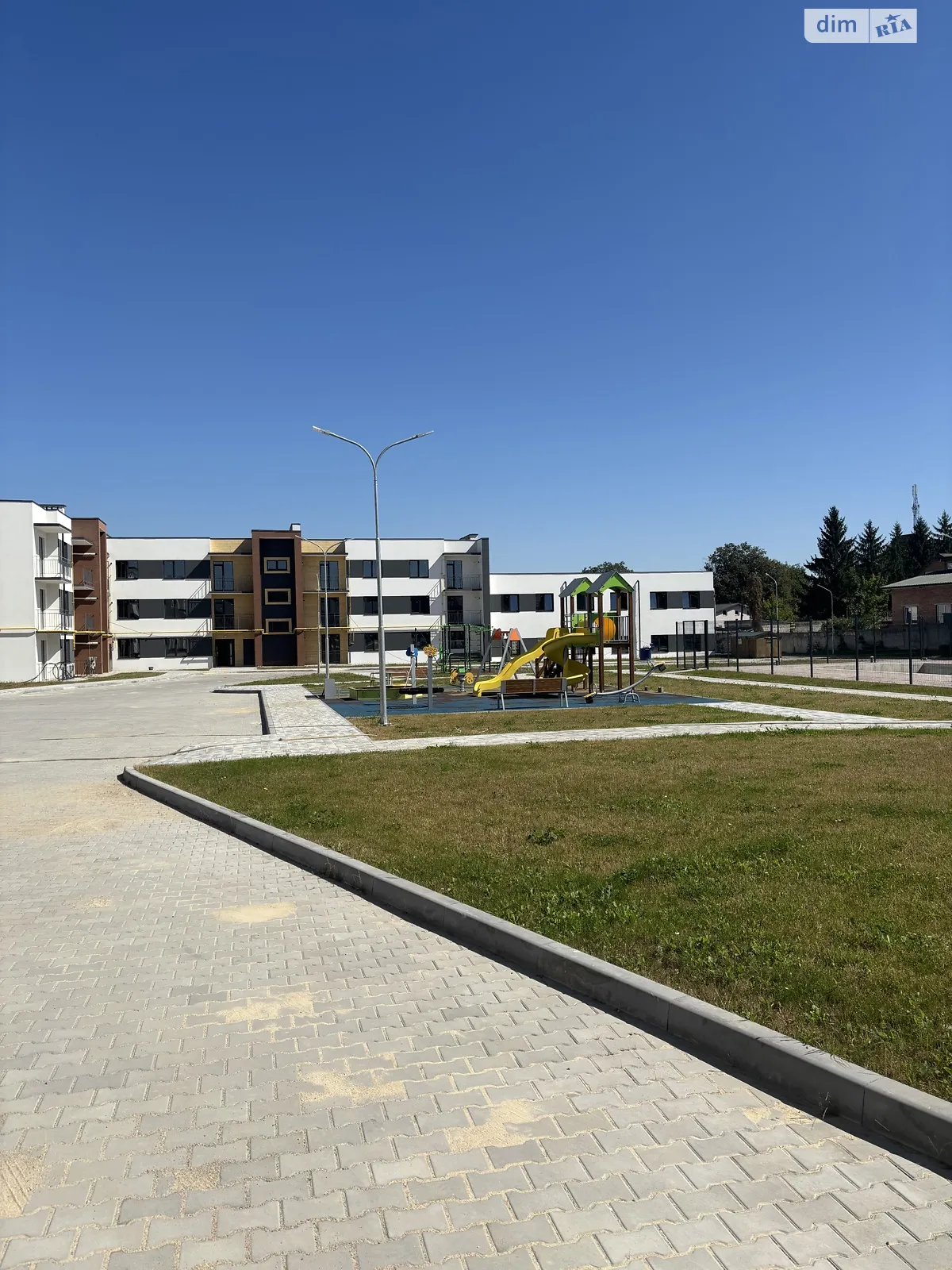 Продается 1-комнатная квартира 40 кв. м в Виннице, 4-й пер. Леонида Каденюка(Комарова) - фото 1
