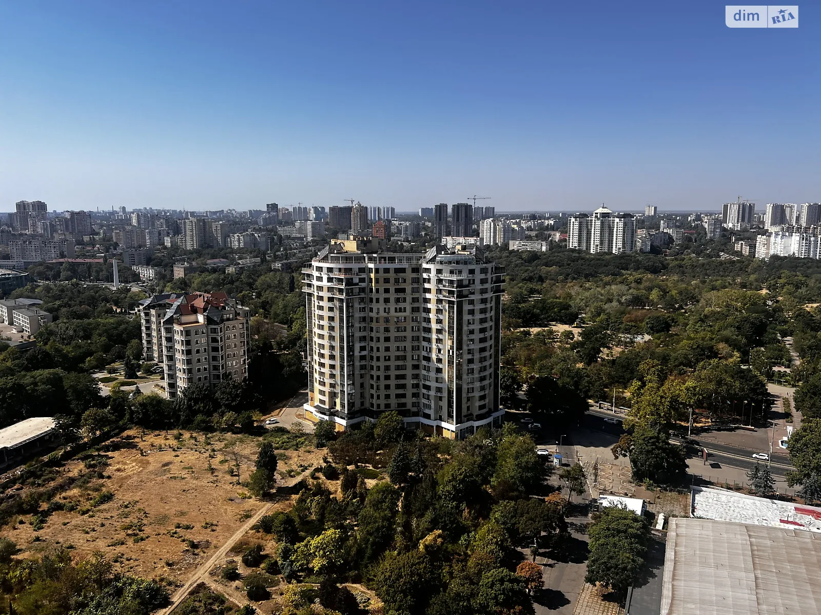 Продается 3-комнатная квартира 120 кв. м в Одессе, просп. Шевченко, 29/1 - фото 1