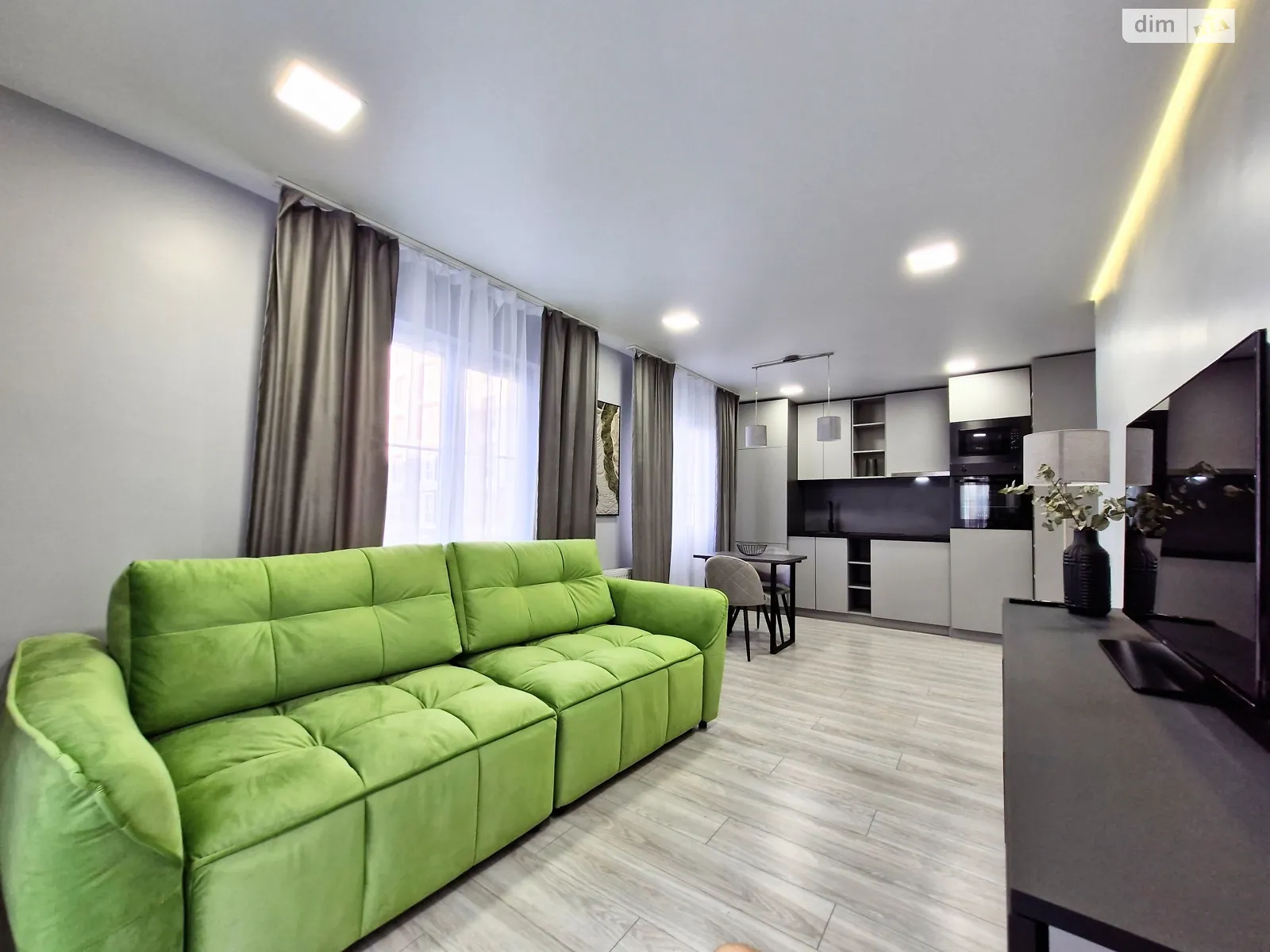 Продається 1-кімнатна квартира 40.5 кв. м у Києві, вул. Михайла Максимовича, 24В - фото 1