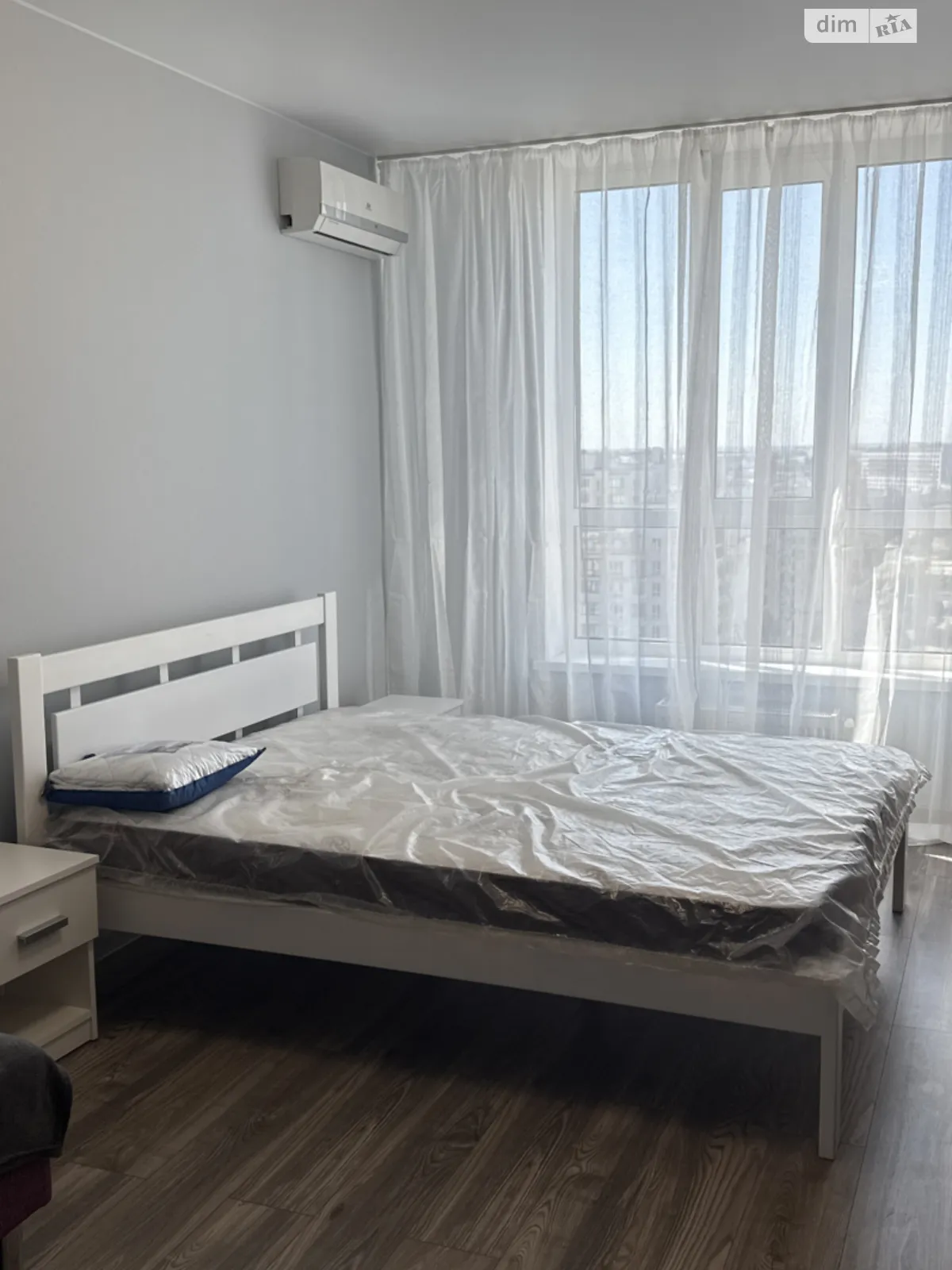 Сдается в аренду 1-комнатная квартира 41 кв. м в Вишневом, ул. Европейская, 8Б - фото 1