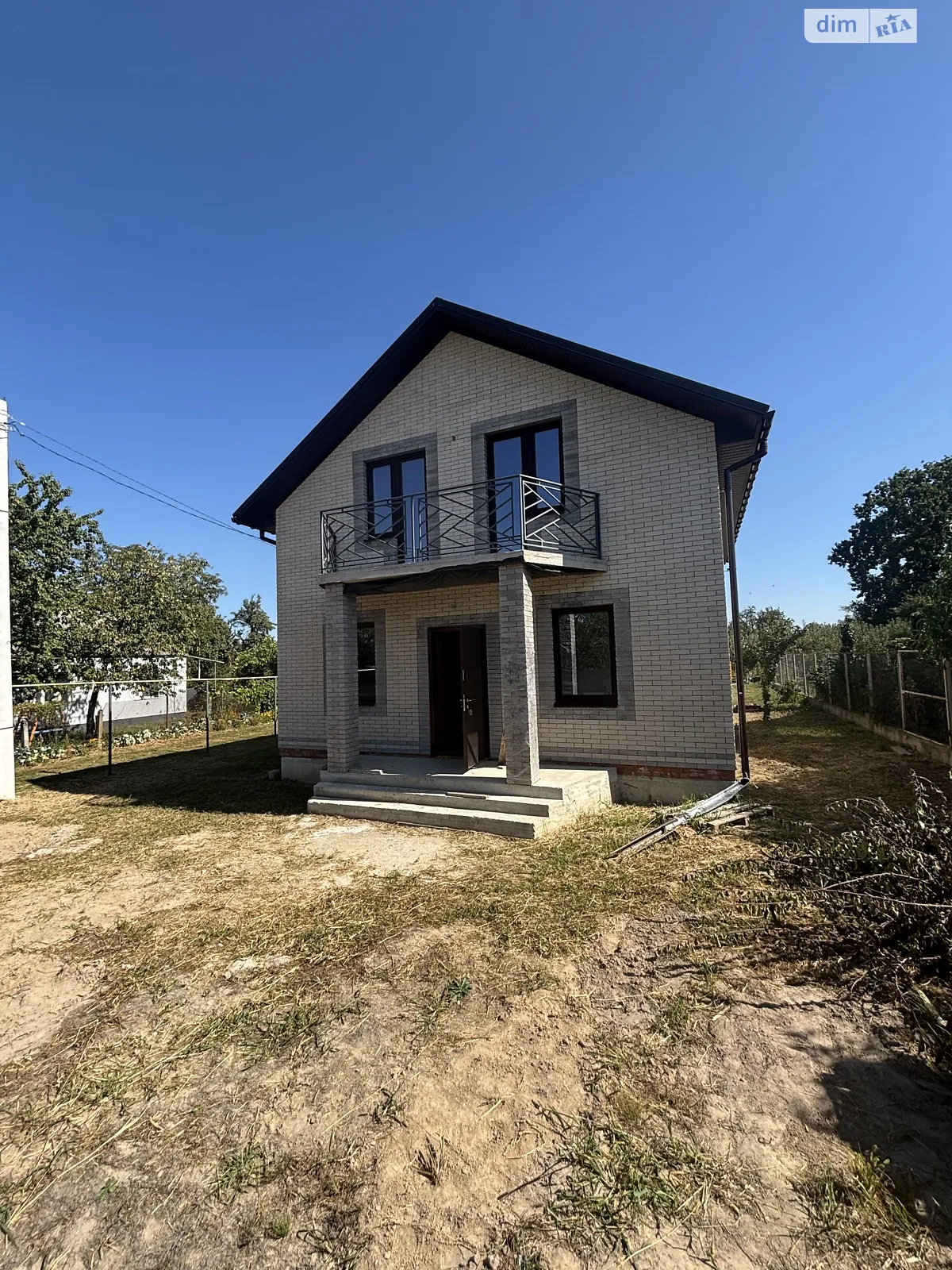 Продается дом на 2 этажа 128 кв. м с участком, цена: 160000 $ - фото 1