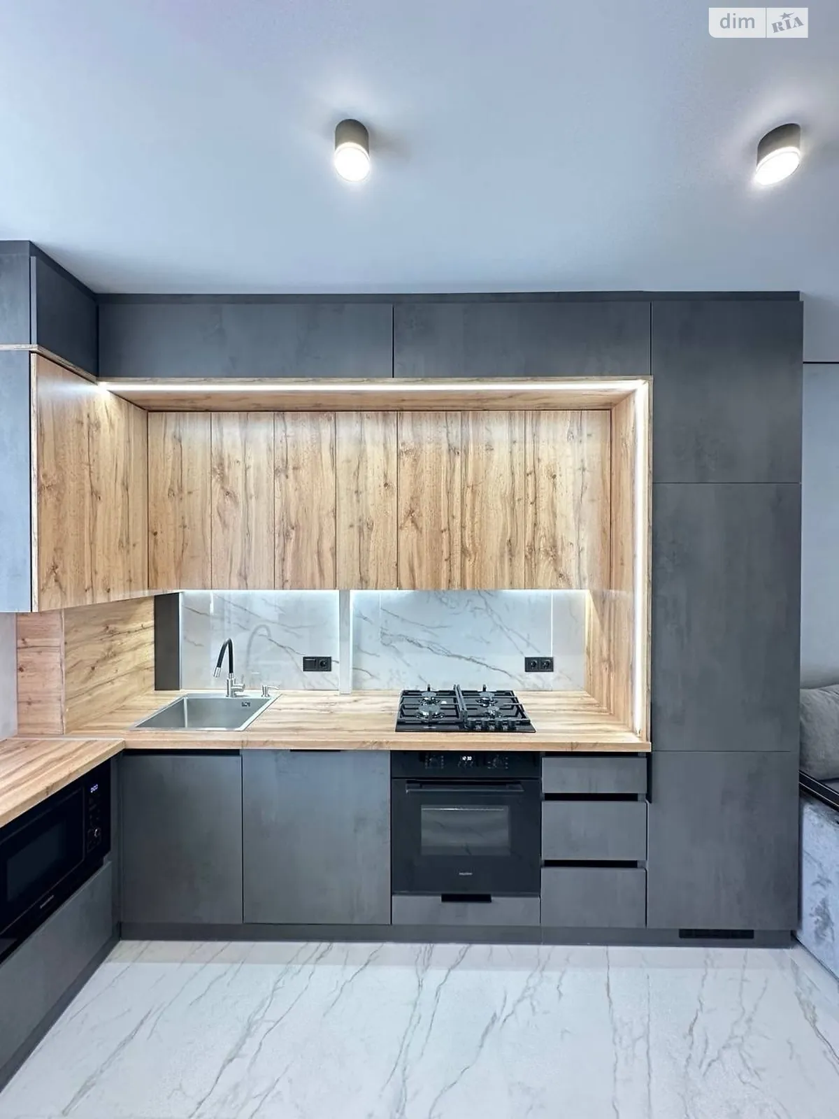 Продається 1-кімнатна квартира 44 кв. м у Хмельницькому, вул. Кармелюка, 3В - фото 1