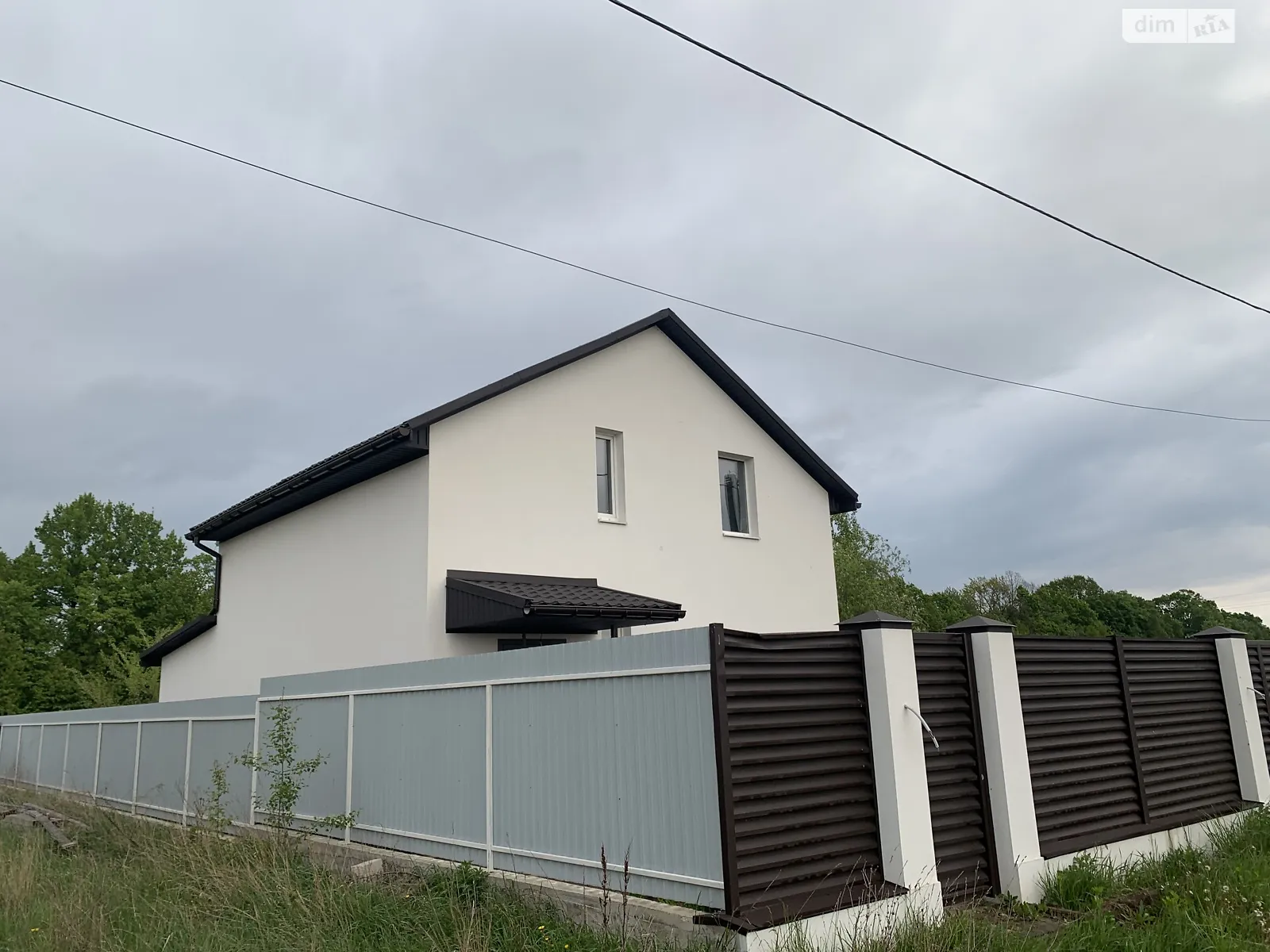 Продается дом на 2 этажа 110 кв. м с гаражом, цена: 59000 $ - фото 1