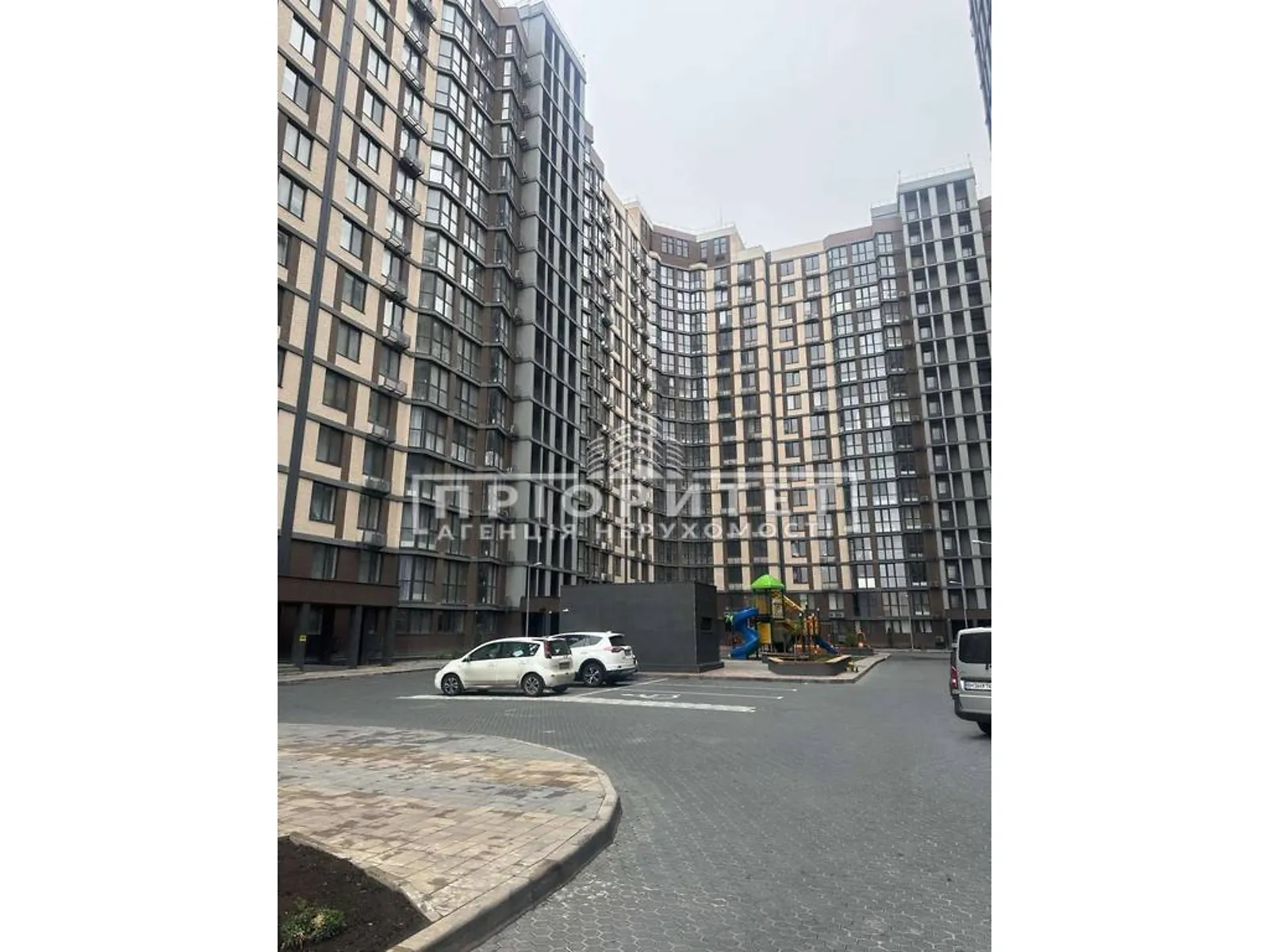 Продается 3-комнатная квартира 96 кв. м в Одессе, ул. Прохоровская - фото 1