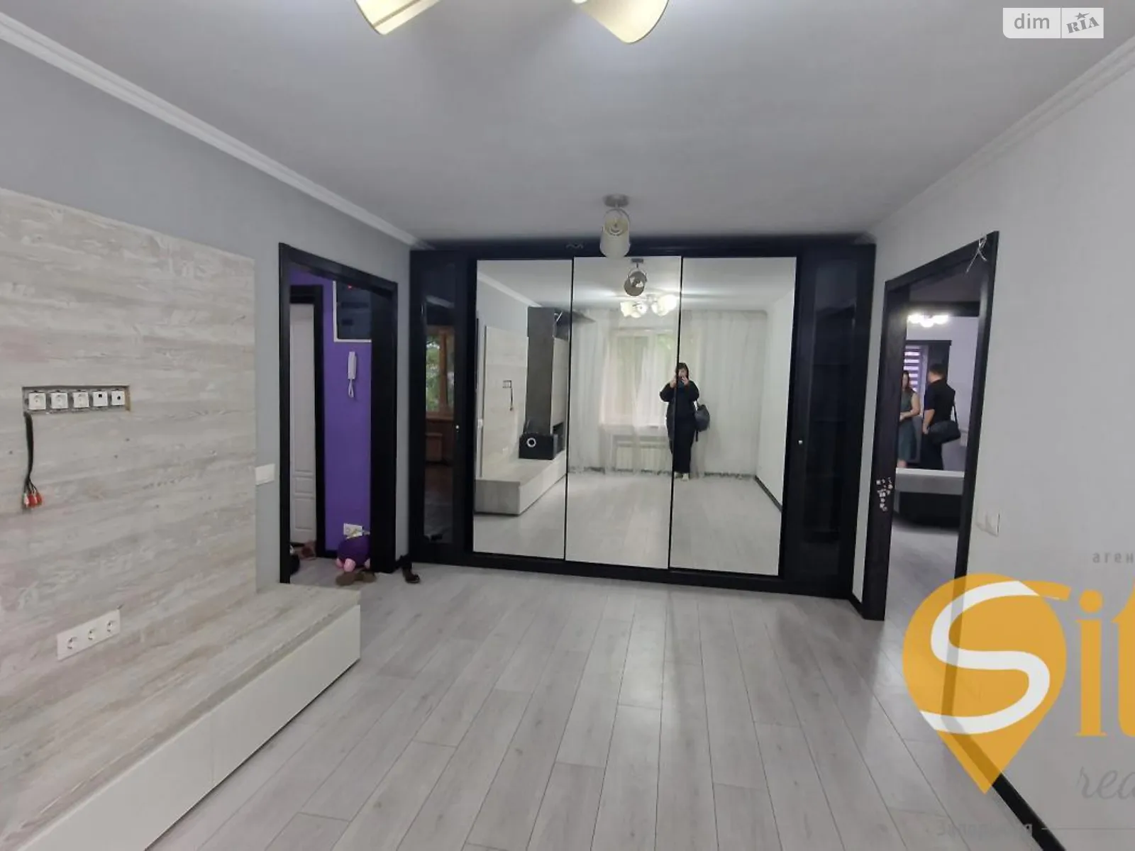 3-комнатная квартира 70.49 кв. м в Запорожье, ул. Воронина - фото 1