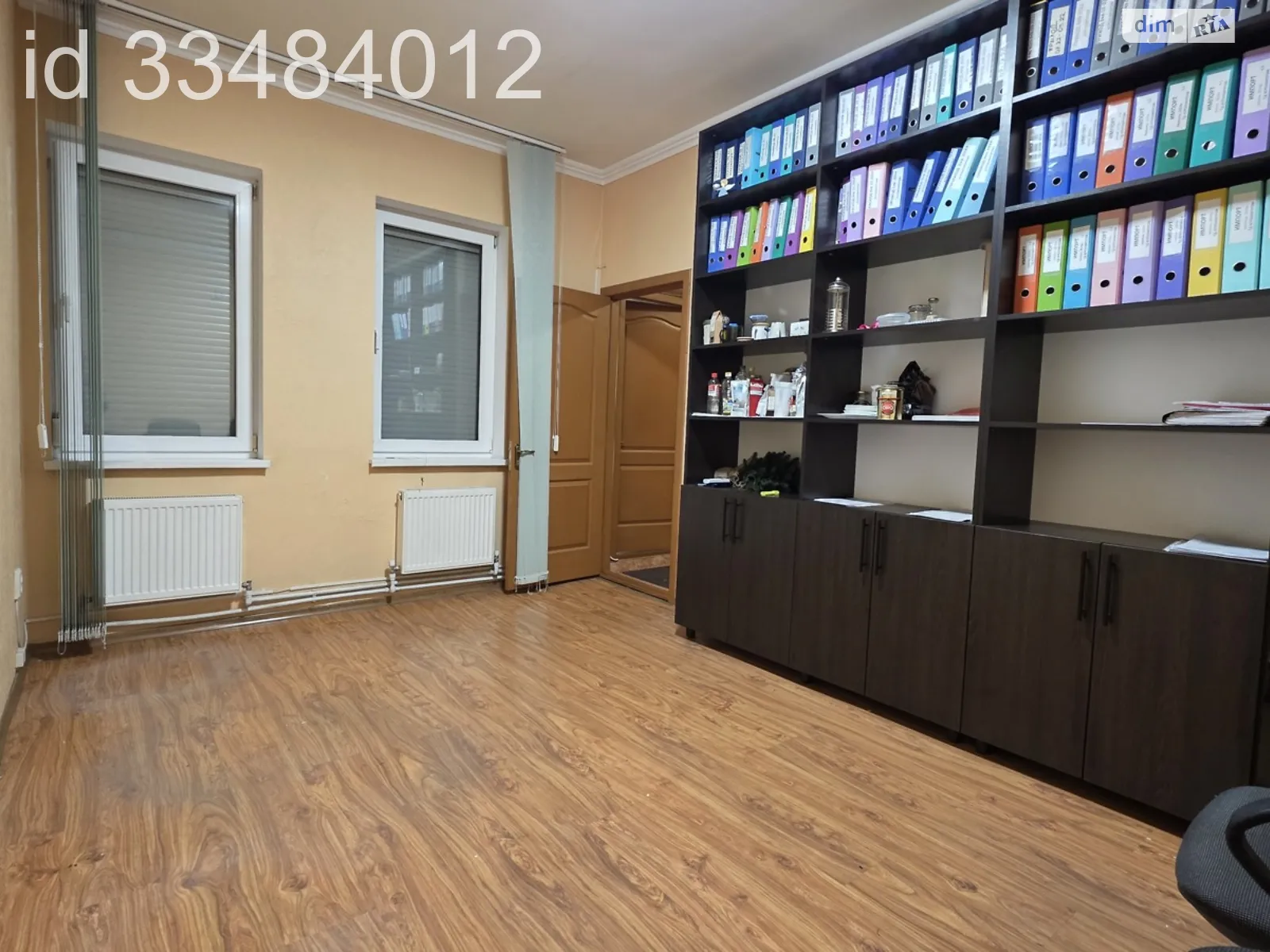 Здається в оренду офіс 70 кв. м в бізнес-центрі, цена: 18000 грн - фото 1