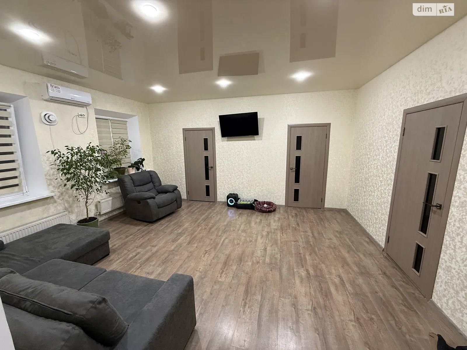 Продается одноэтажный дом 90 кв. м с баней/сауной, цена: 85000 $ - фото 1