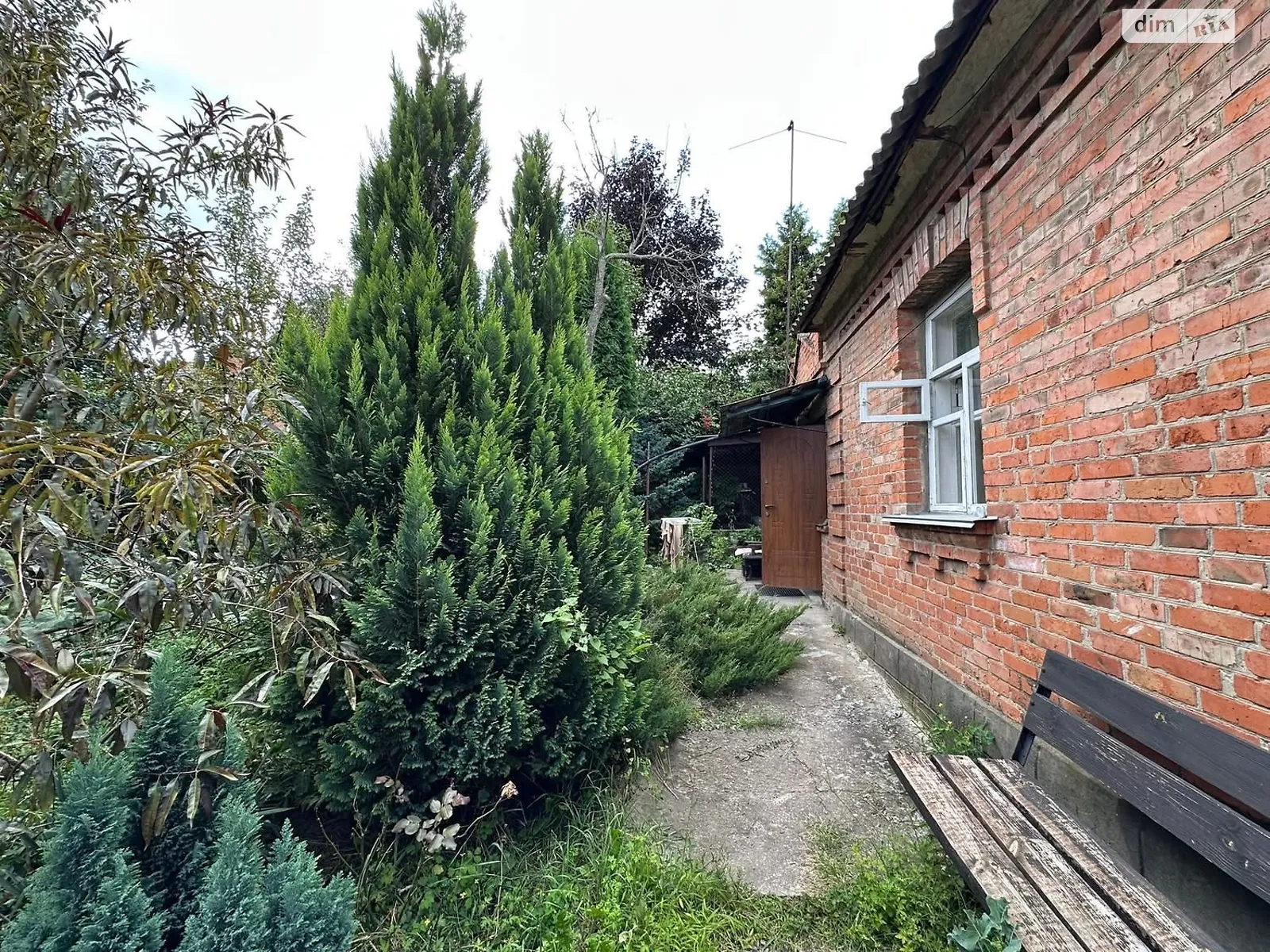 Продається одноповерховий будинок 109.5 кв. м з каміном, цена: 130000 $ - фото 1