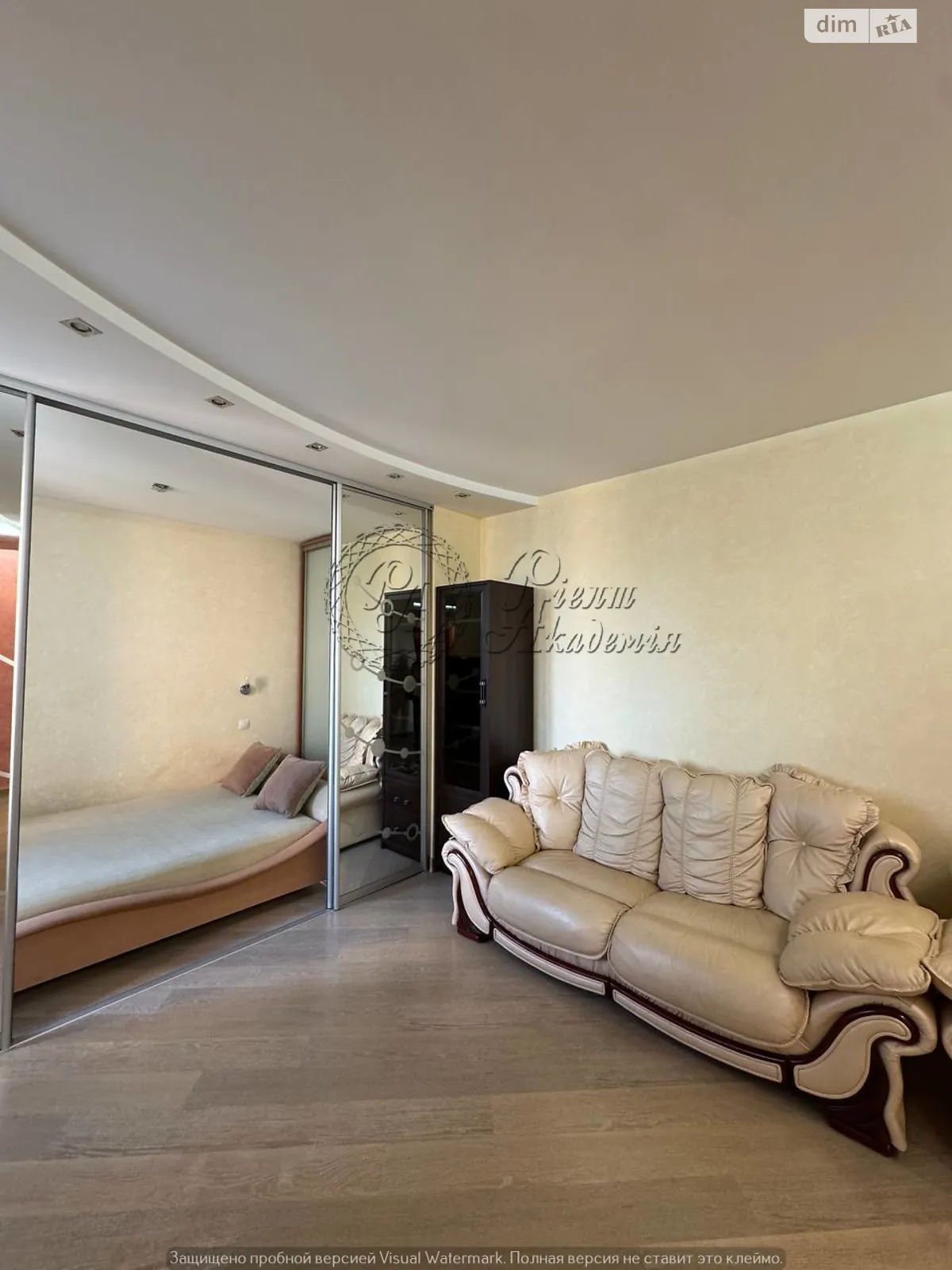 Здається в оренду 1-кімнатна квартира 50 кв. м у Києві, просп. Валерія Лобановського(Червонозоряний), 126Г - фото 1