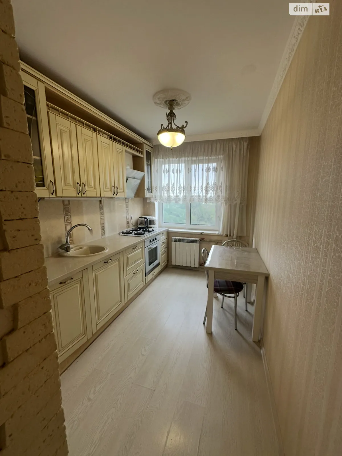 Продается 3-комнатная квартира 63.5 кв. м в Днепре, ул. Беляева Замполита, 10 - фото 1