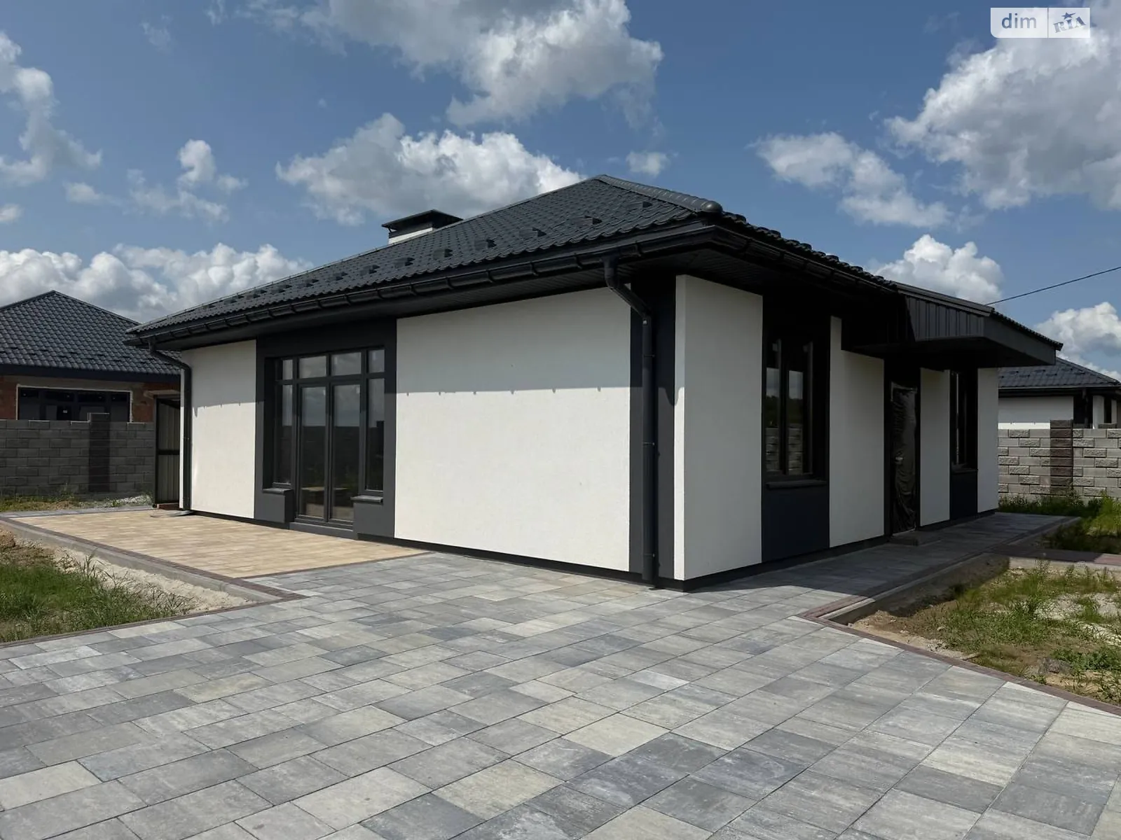 Продается одноэтажный дом 90 кв. м с террасой, цена: 82000 $ - фото 1