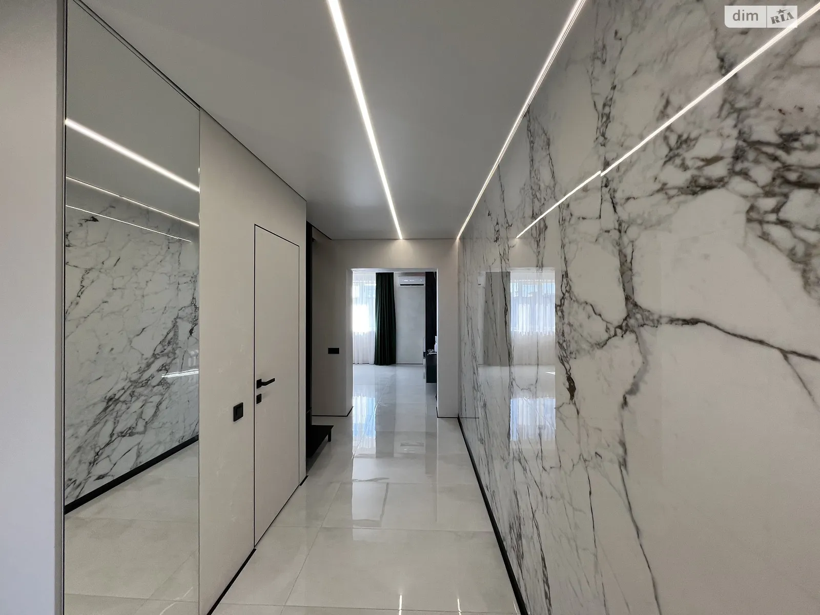 Продается 3-комнатная квартира 96 кв. м в, цена: 165000 $ - фото 1