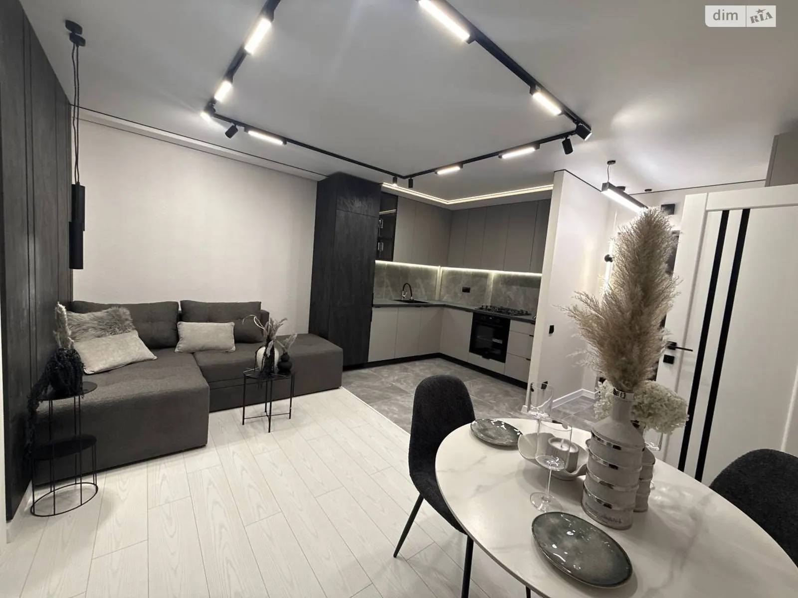 3-комнатная квартира 54 кв. м в Тернополе, ул. Смакулы, 8 - фото 1