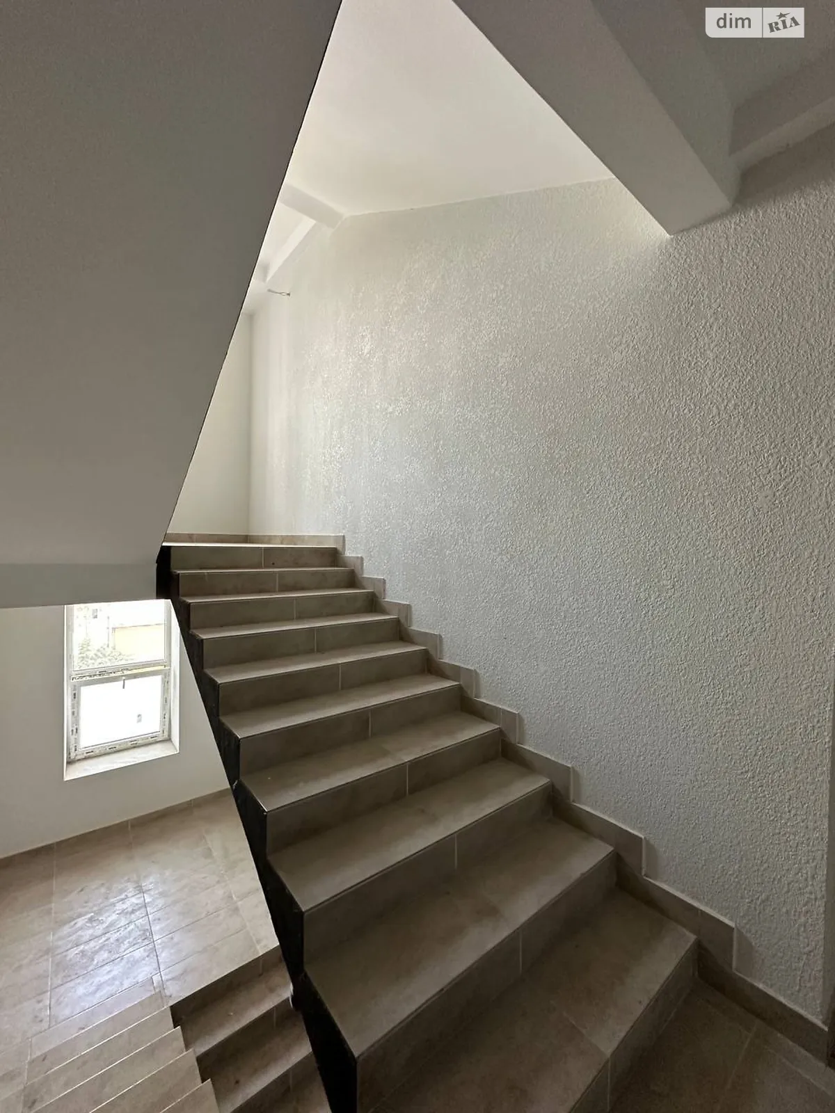 Продається 2-кімнатна квартира 58.6 кв. м у Івано-Франківську, вул. Ленкавського - фото 1