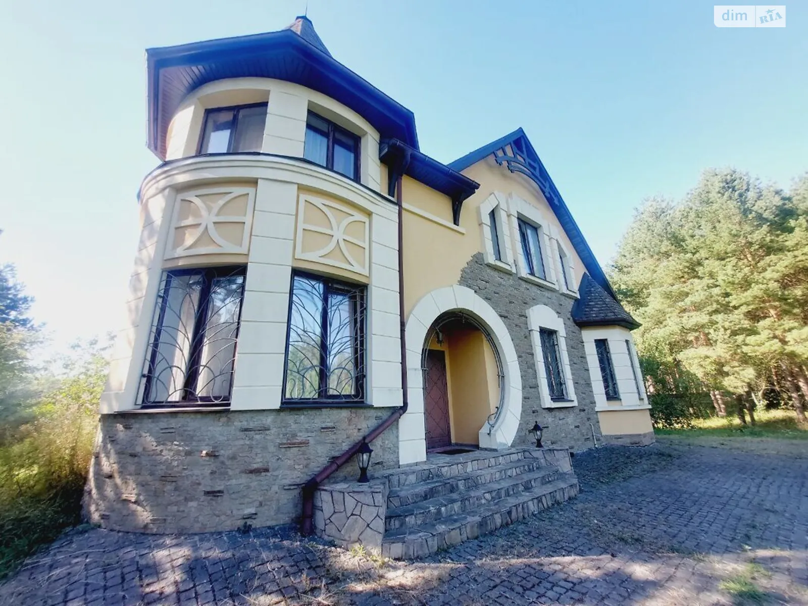 Здається в оренду будинок 3 поверховий 385 кв. м з меблями, цена: 2000 $ - фото 1