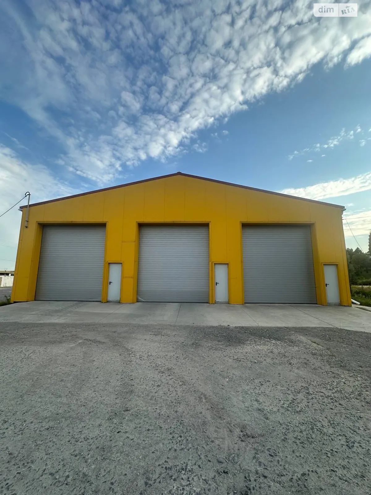 Сдается в аренду помещения свободного назначения 277.4 кв. м в 1-этажном здании, цена: 1500 $ - фото 1