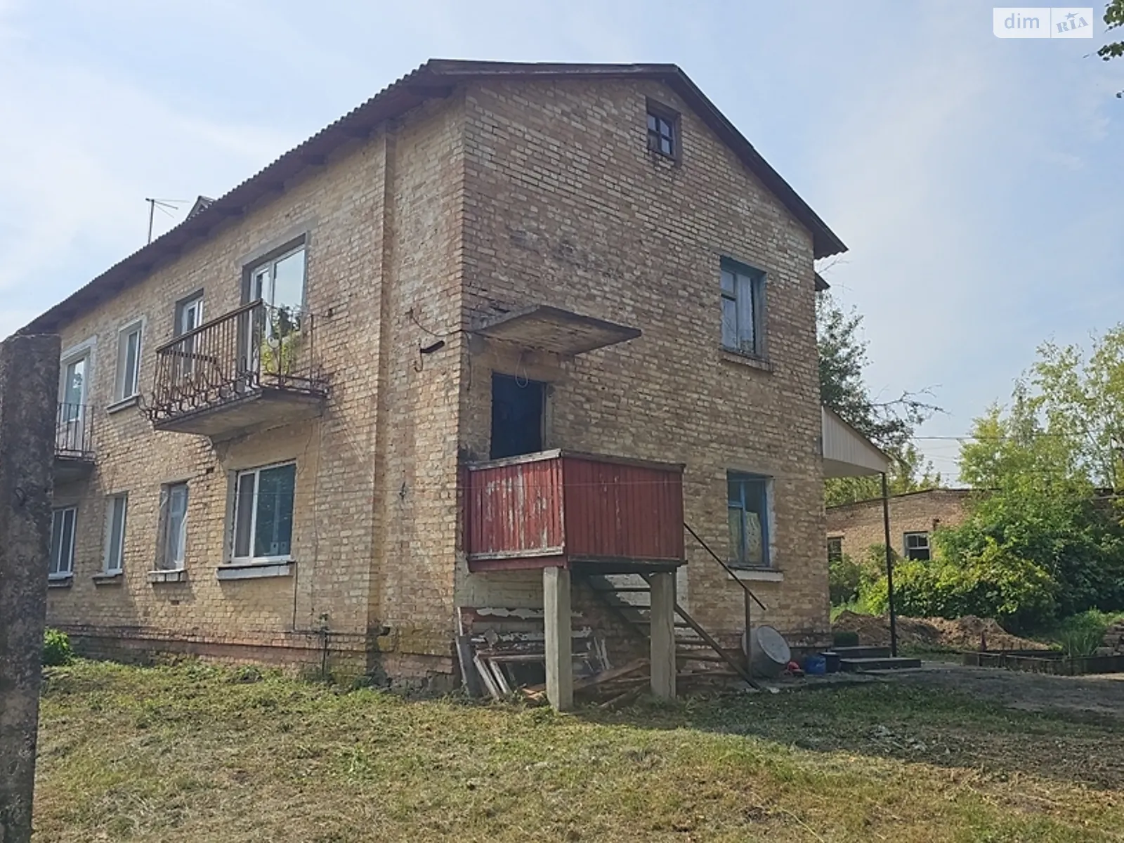 Продається 2-кімнатна квартира 54.15 кв. м у Яготині, вул. Толбухіна - фото 1