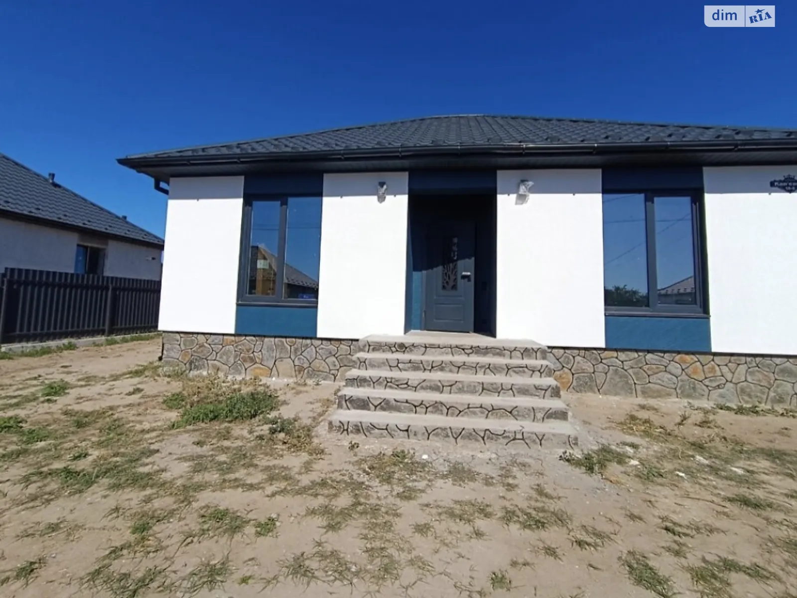 Продается одноэтажный дом 100 кв. м с подвалом, цена: 80000 $ - фото 1