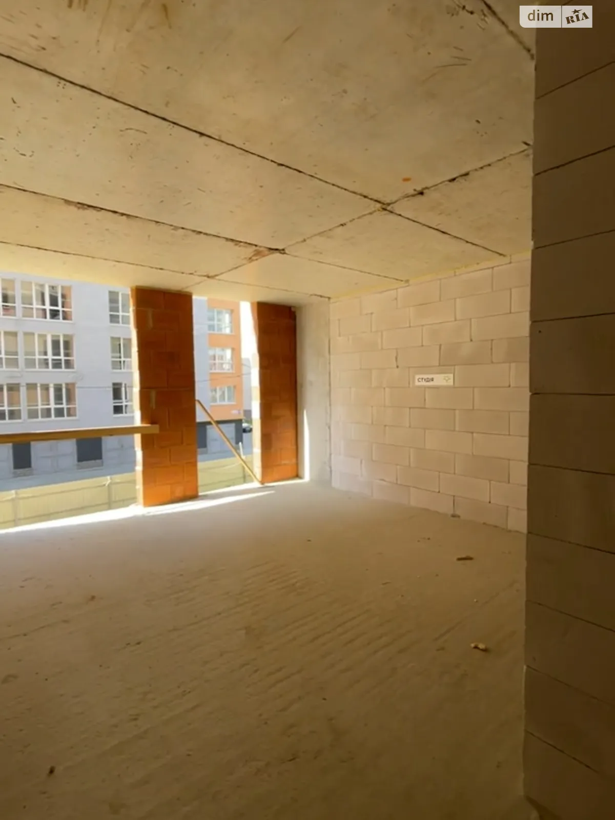 Продается 2-комнатная квартира 53 кв. м в Ивано-Франковске, ул. Химиков, 29 - фото 1