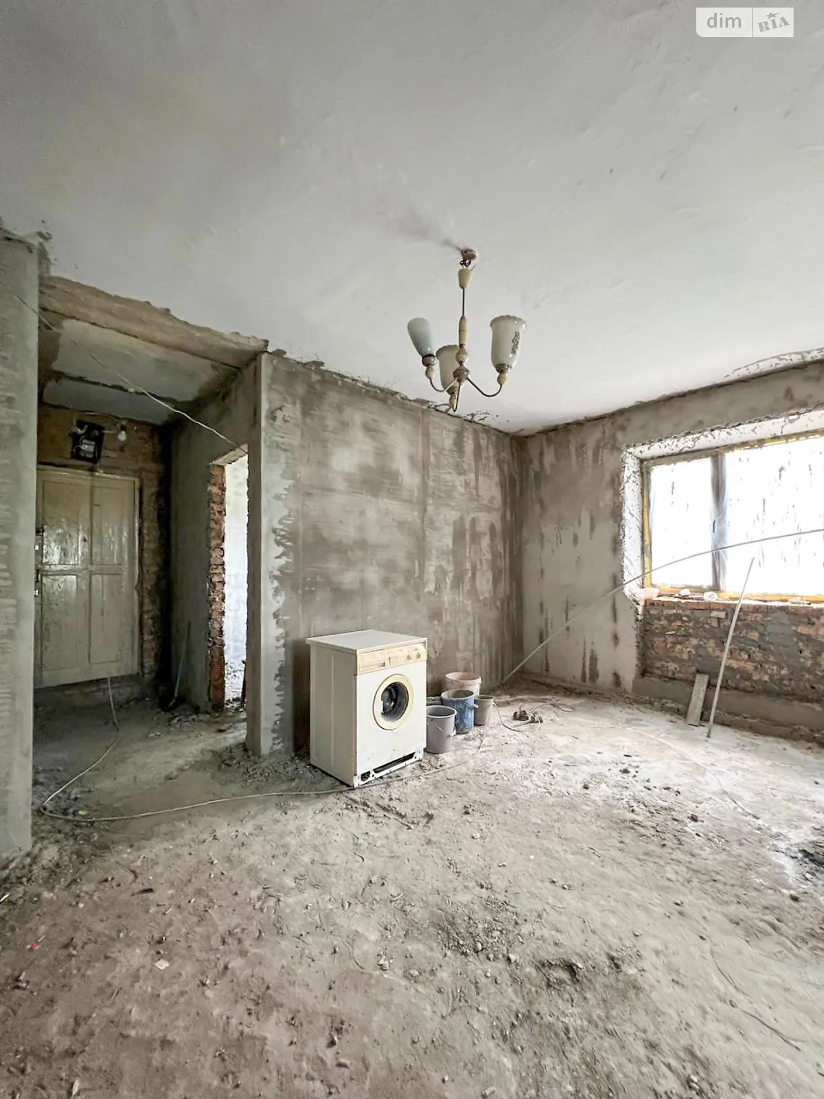 Продається 2-кімнатна квартира 44.1 кв. м у Нововолинську, вул. Сірка - фото 1