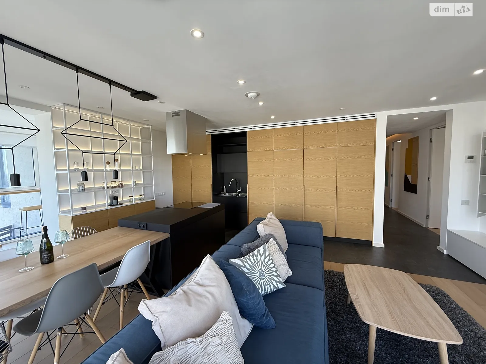 Продается 3-комнатная квартира 119 кв. м в Киеве, ул. Заречная, 1Г - фото 1