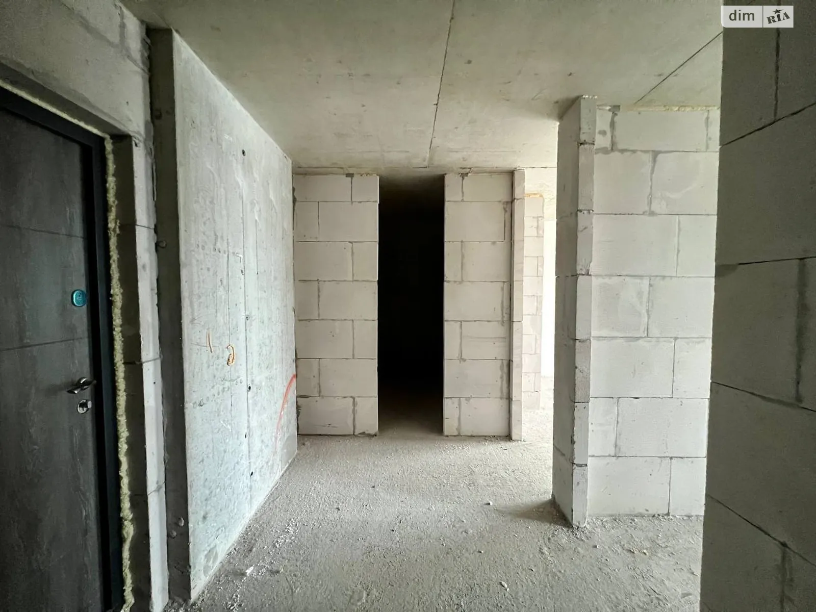 Продается 1-комнатная квартира 44 кв. м в Ивано-Франковске, ул. Бандеры Степана, 79 - фото 1