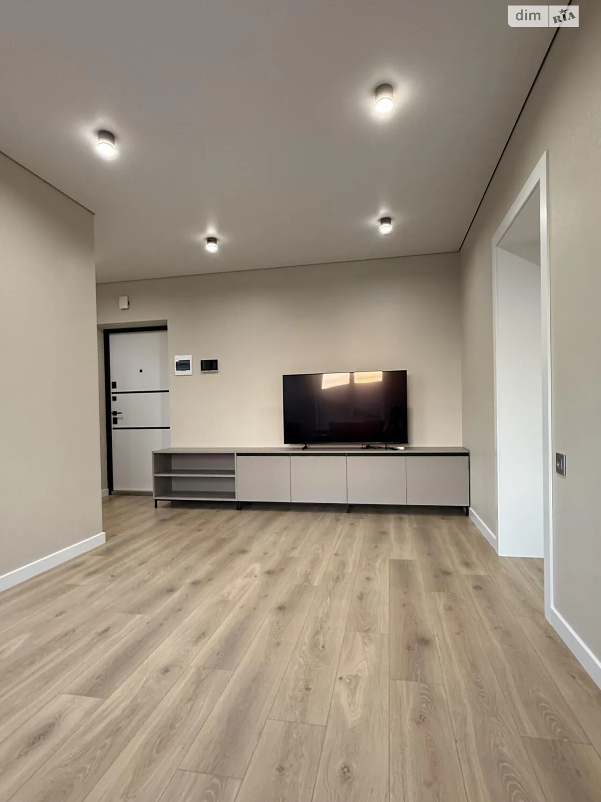 ул. Вишневая, 2 Соломенский Киев Ипподром - фото 2