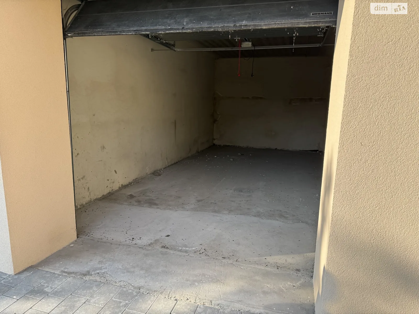 Продается отдельно стоящий гараж под легковое авто на 27 кв. м, цена: 16800 $ - фото 1