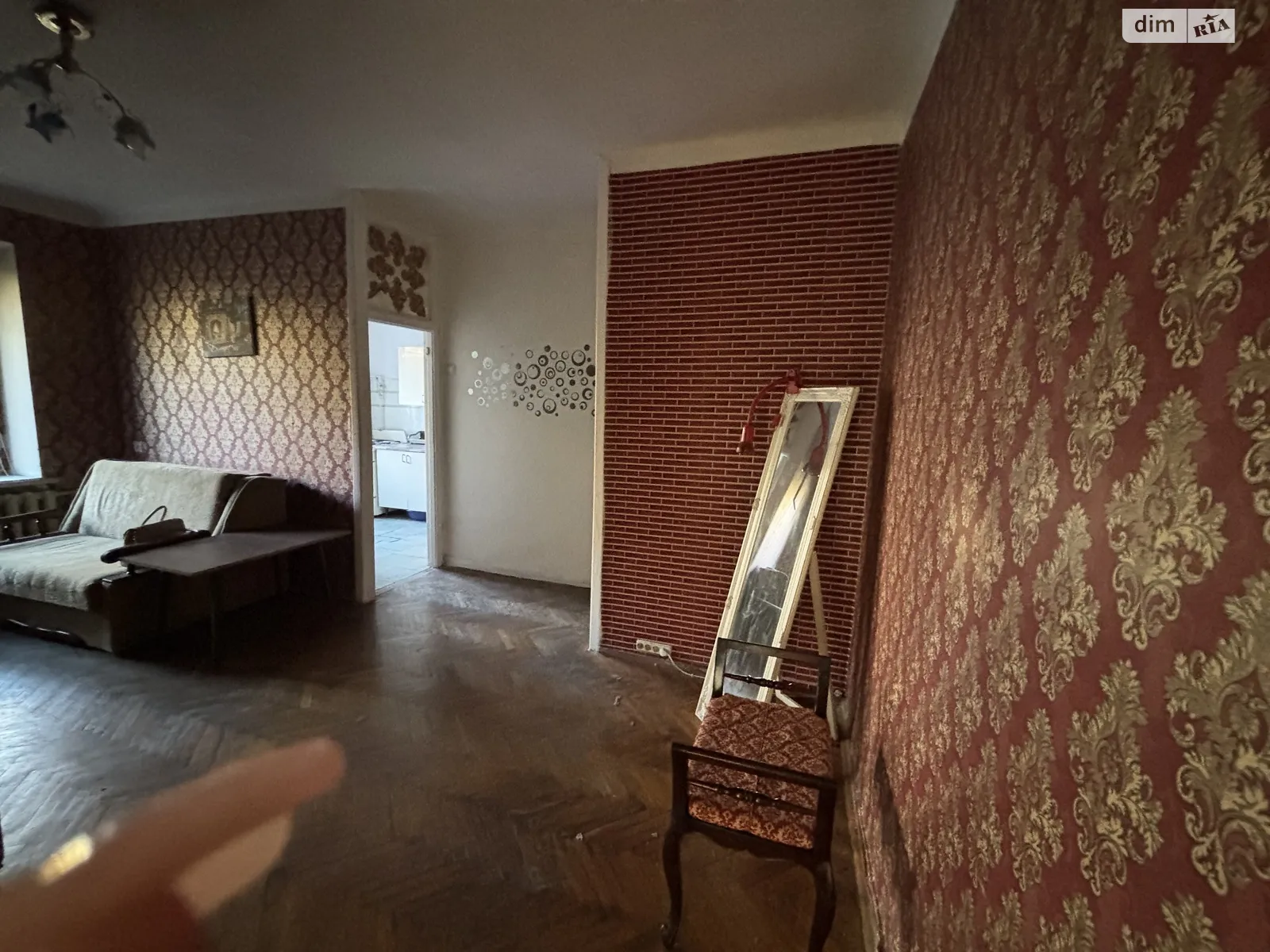 Продается 3-комнатная квартира 56.8 кв. м в Киеве, ул. Маккейна Джона, 10 - фото 1