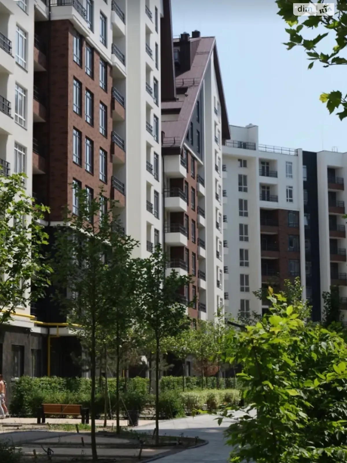 Продается 1-комнатная квартира 41.7 кв. м в Ирпене, ул. Ольги Кобылянской(Достоевского), 1В/15 - фото 1
