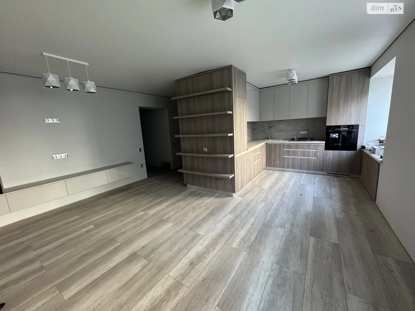 3-комнатная квартира 58 кв. м в Тернополе, ул. Лепкого Богдана, 14 - фото 1