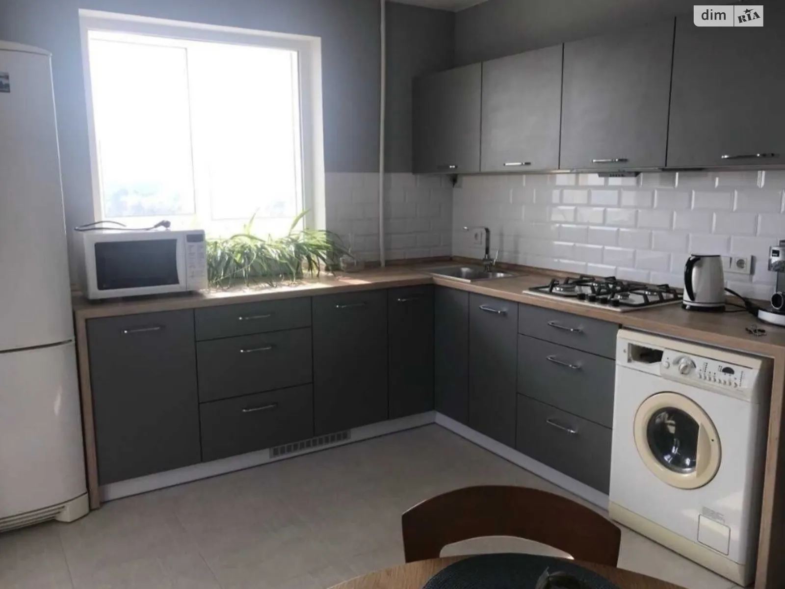 Продається 3-кімнатна квартира 69 кв. м у Одесі, вул. Наукова(Шишкіна), 58/2 - фото 1